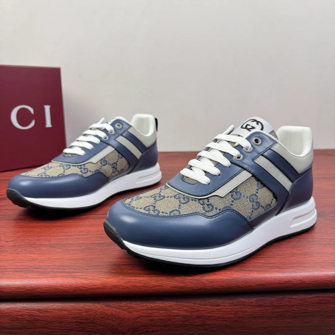 Кроссовки Мужские Gucci 12179309