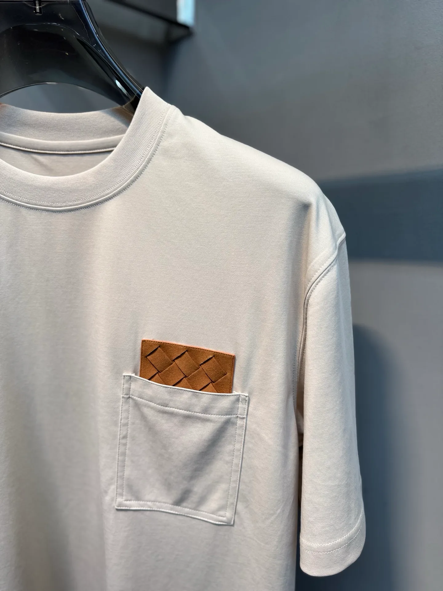 Футболки Женские Bottega Veneta 931240