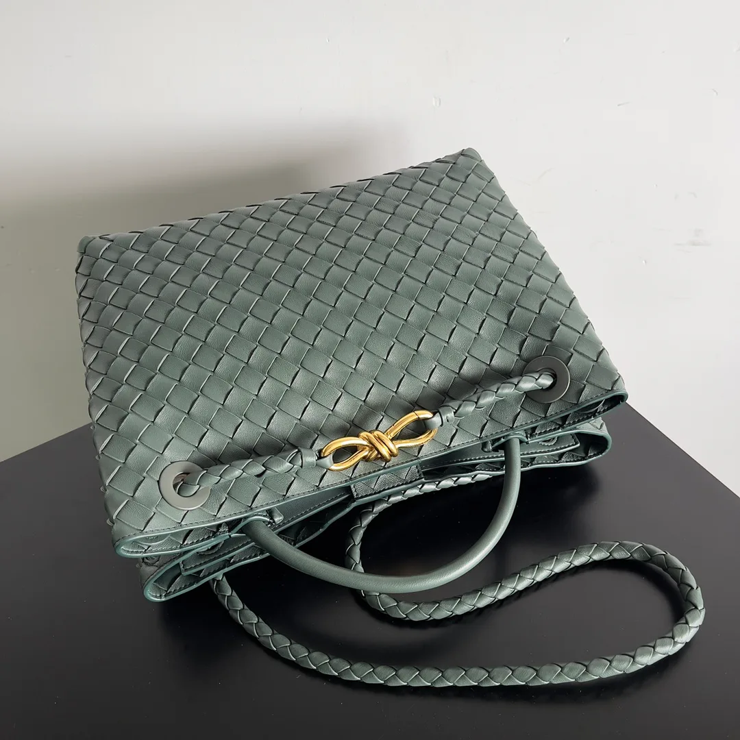 Классические Сумки Женские Bottega Veneta 11386888