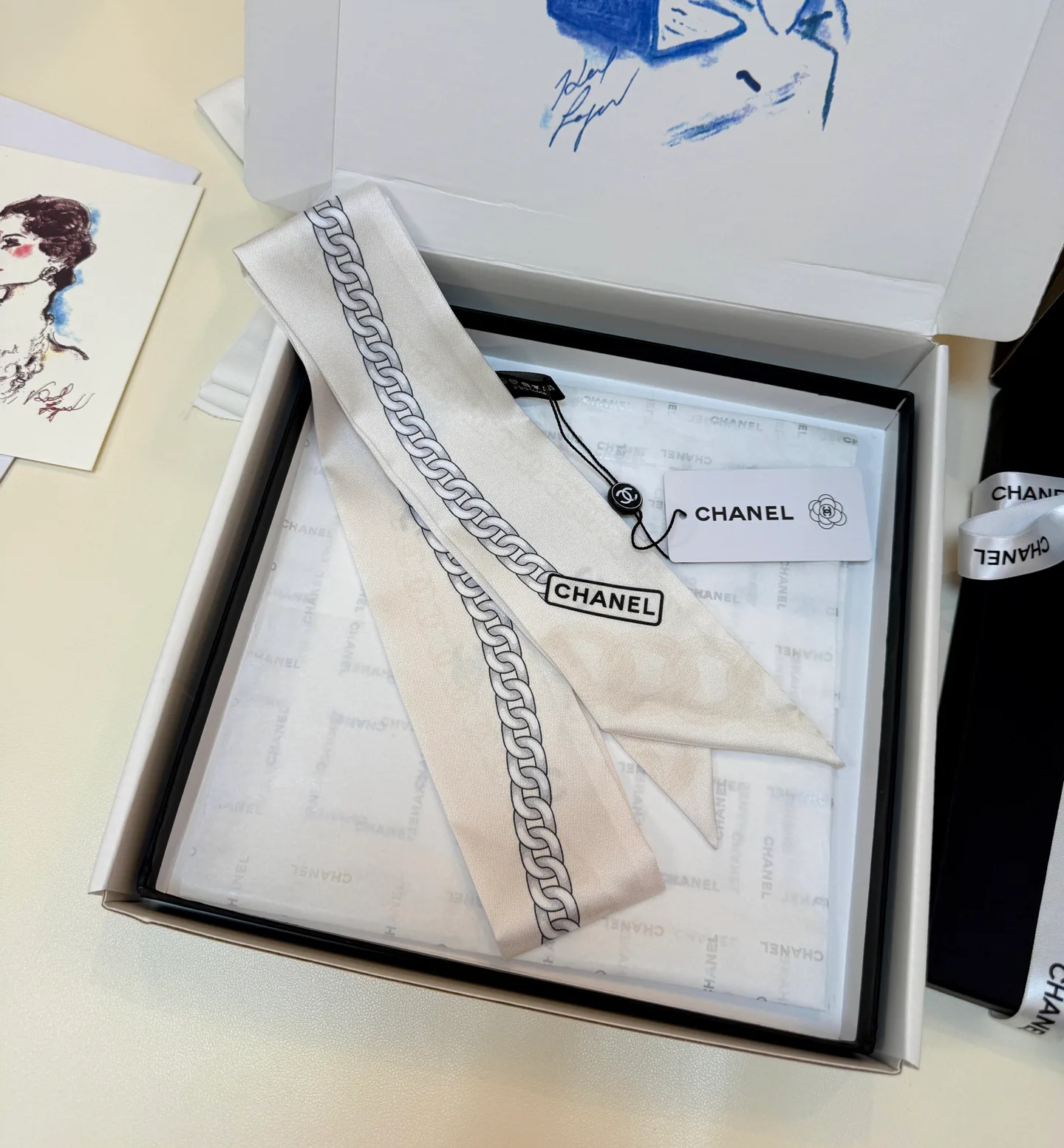 Платки Chanel 14150491