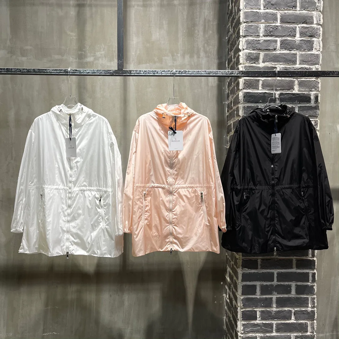 Куртки И Пуховики Женские Moncler 22544