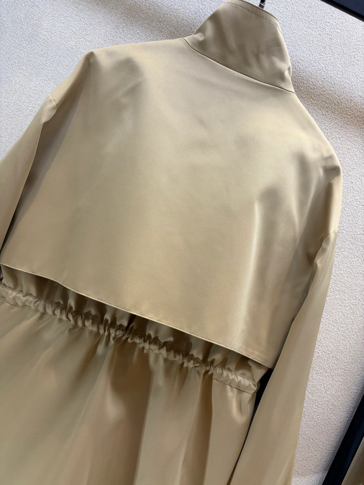 Тренчи Женские Prada 18506573