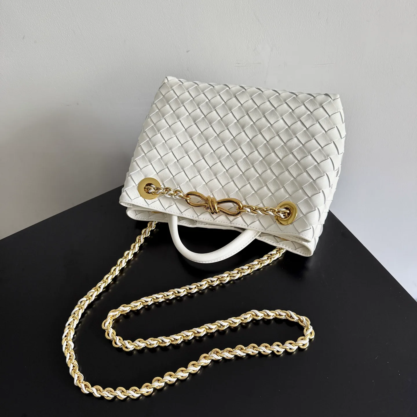 Классические Сумки Женские Bottega Veneta 17533393