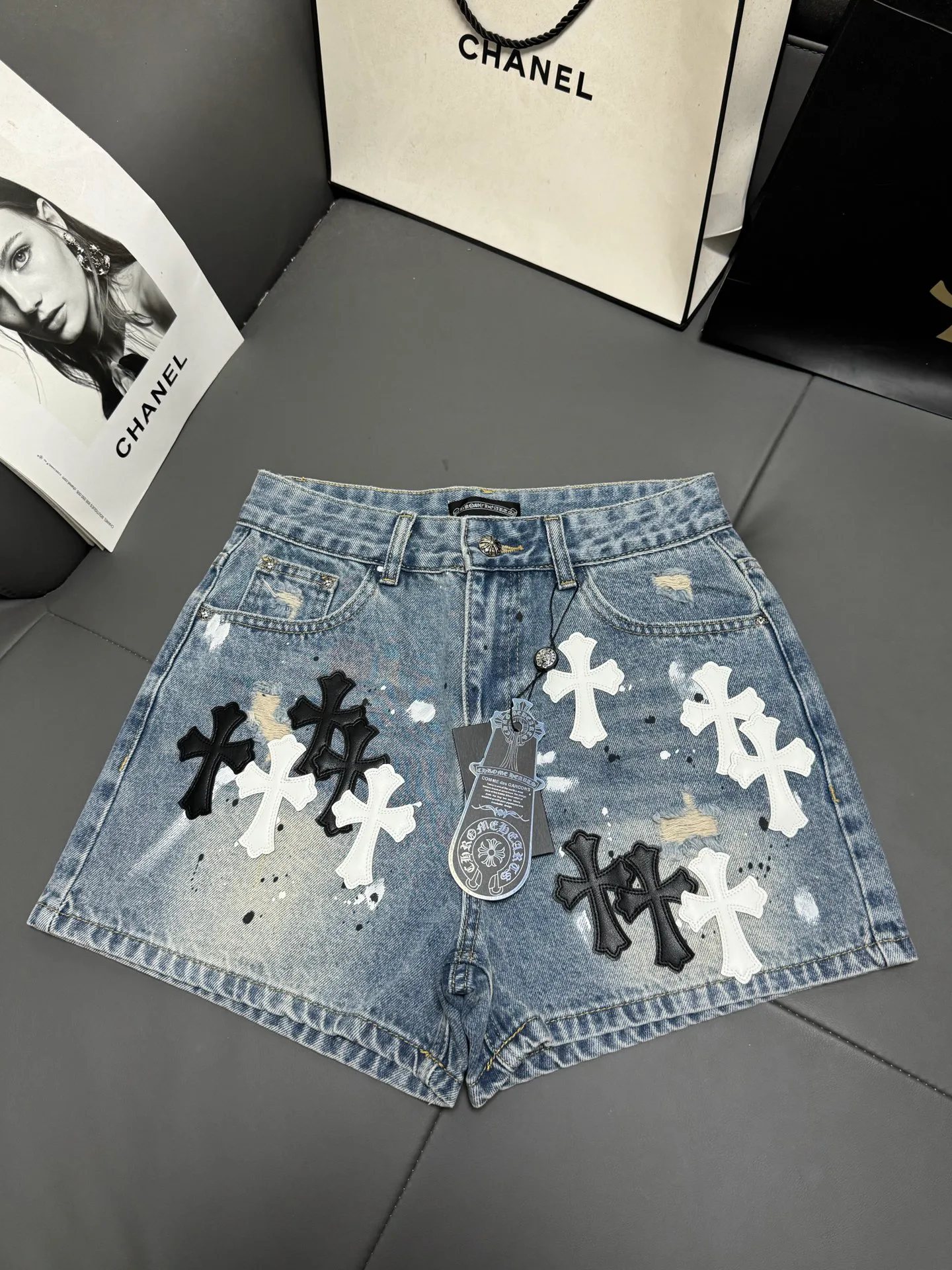 Шорты Женские Chrome Hearts 11352821