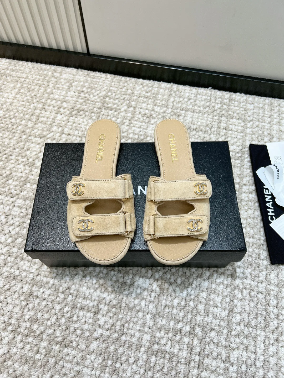 Шлепанцы Женские Chanel 15328867