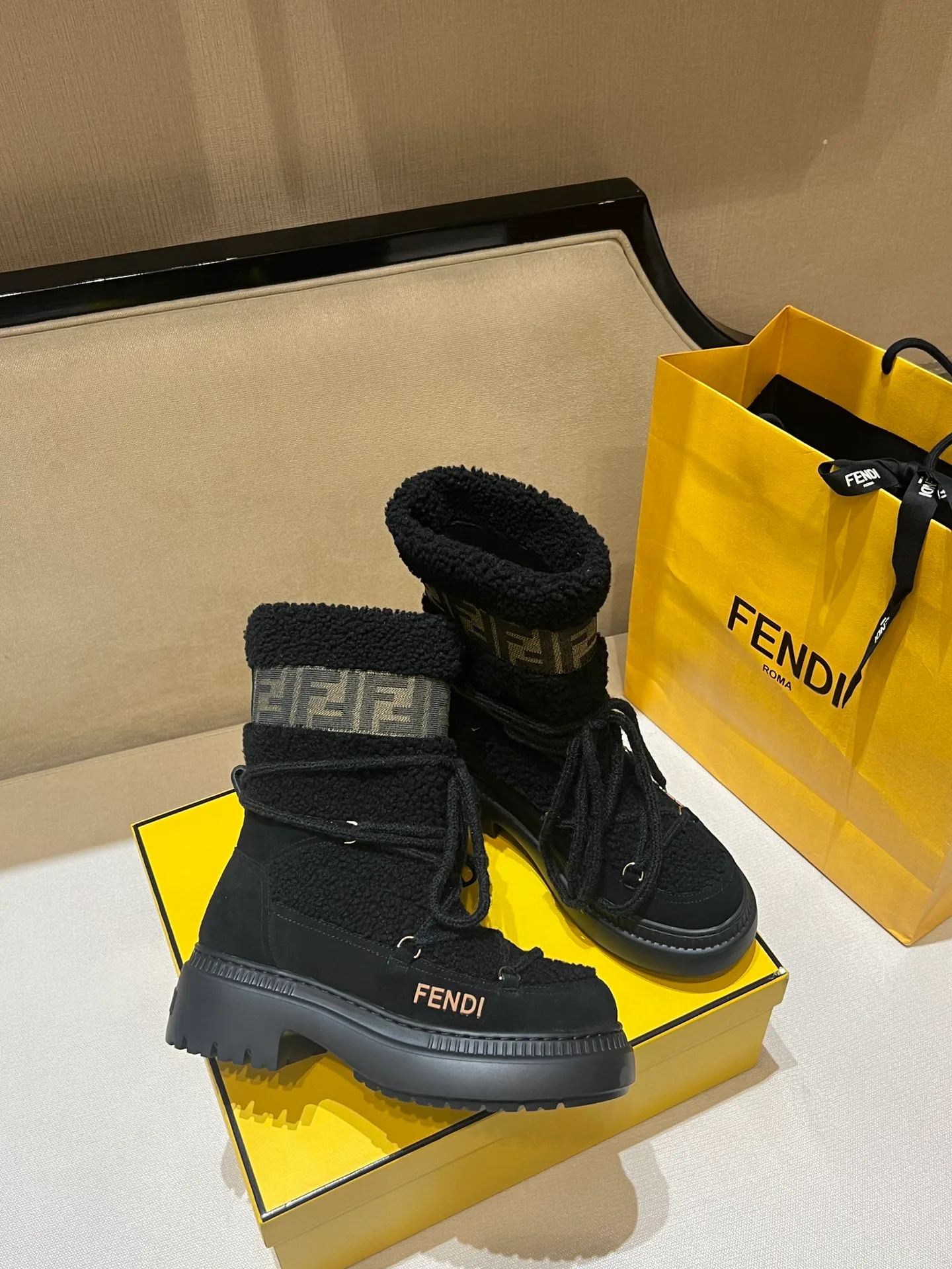Угги Женские Fendi 1408717