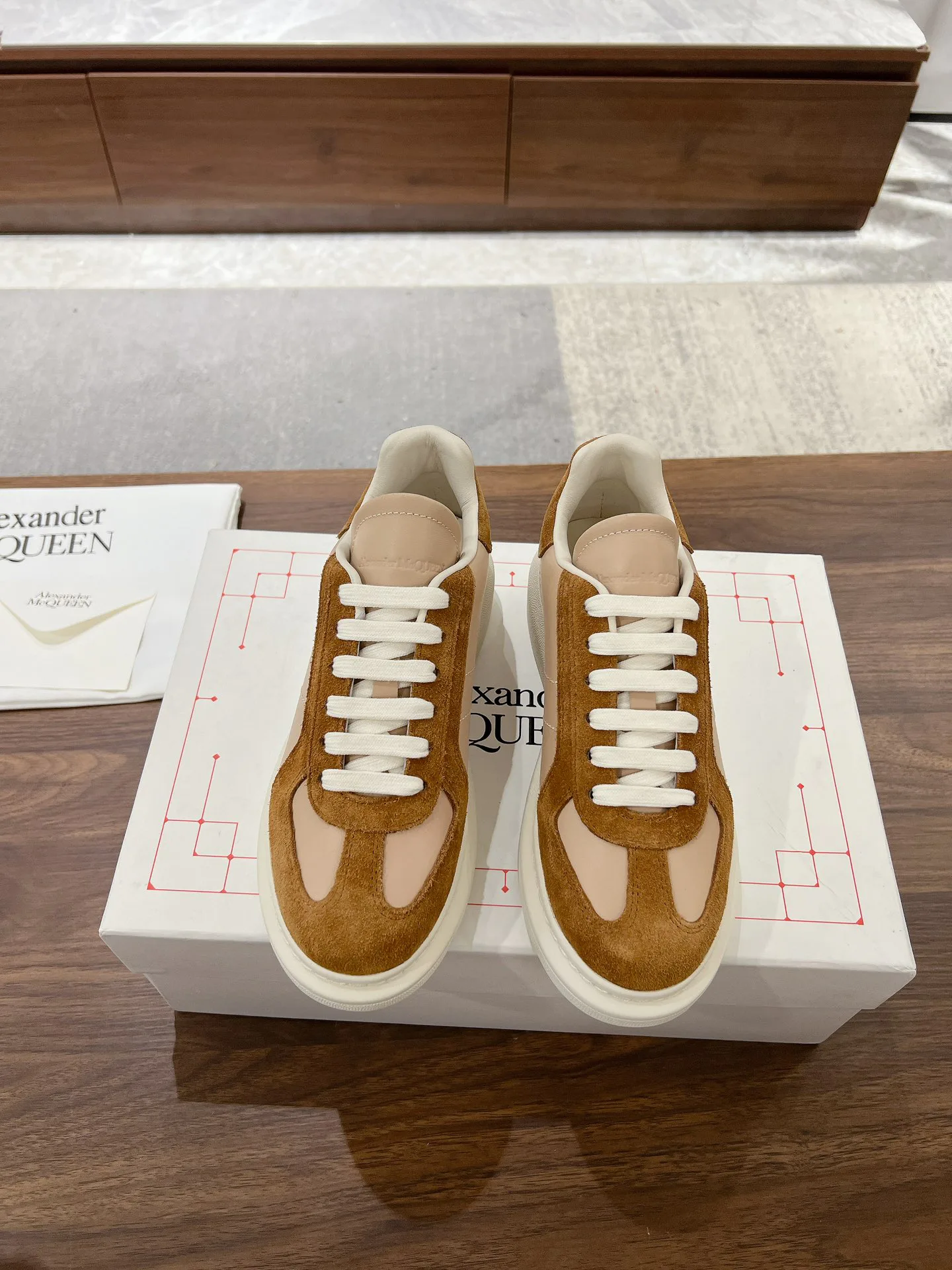 Кроссовки Женские Alexander Mcqueen 3446150