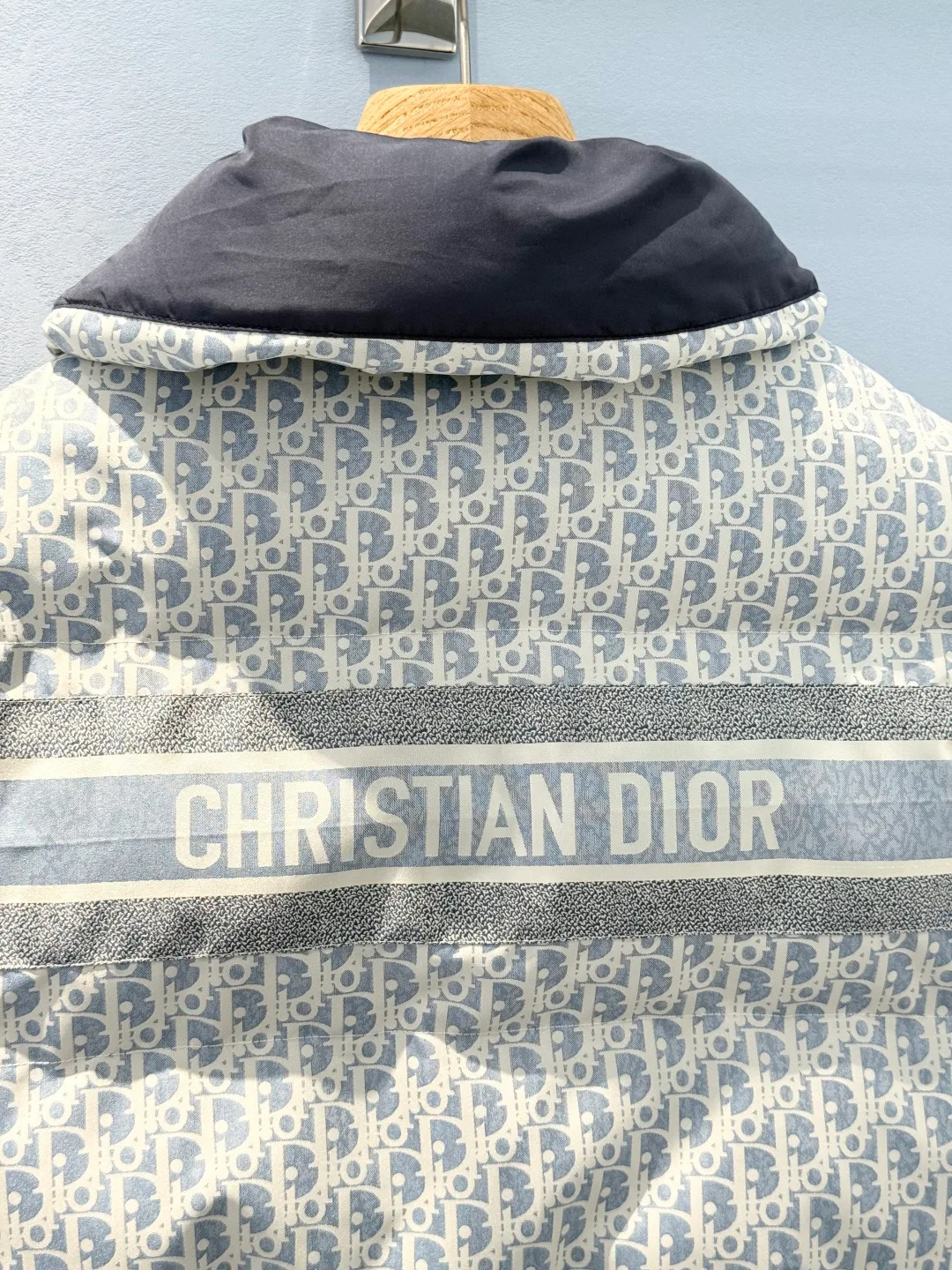Жилеты Женские Christian Dior 383176