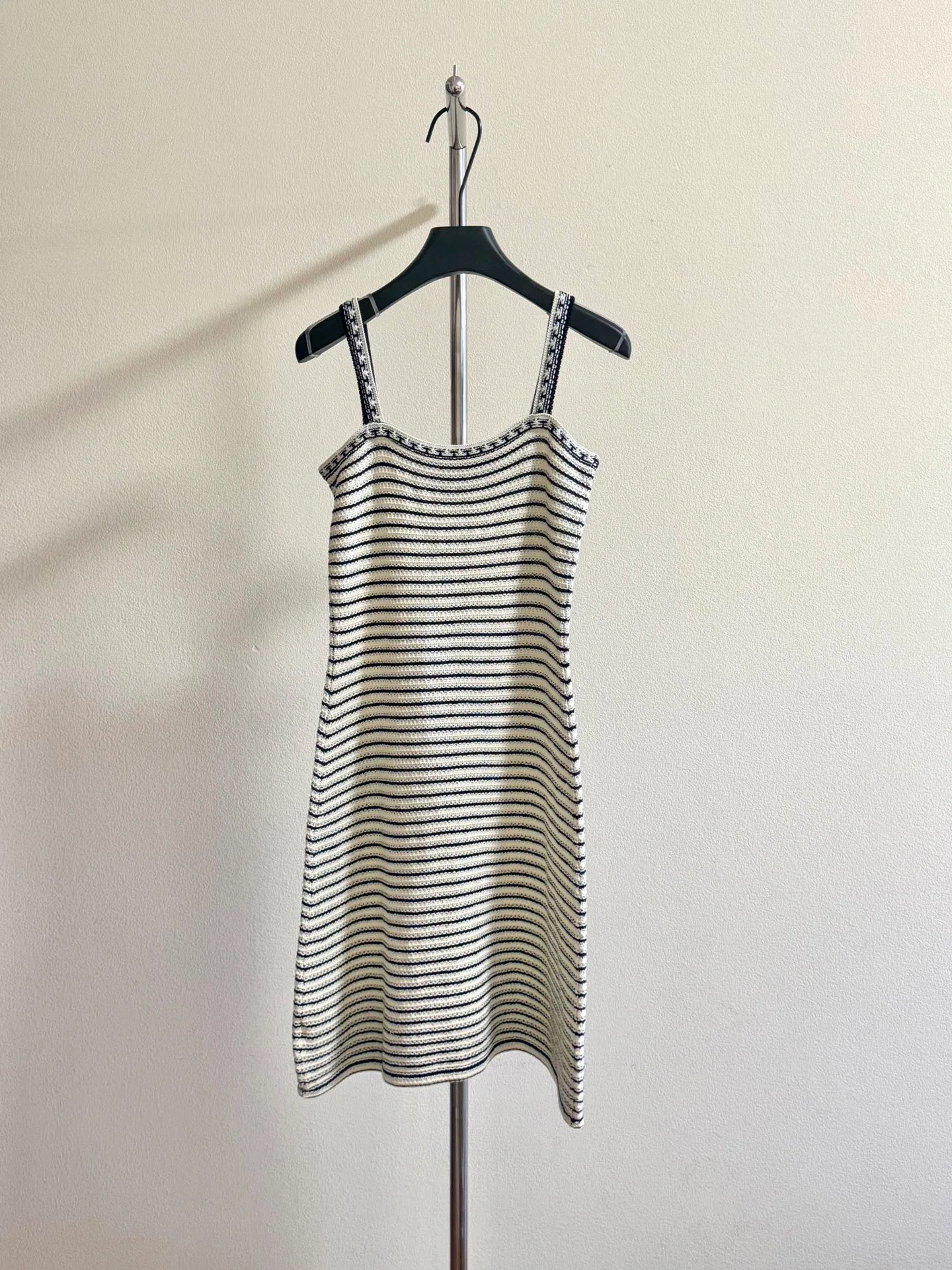 Платья Женские Christian Dior 1858111