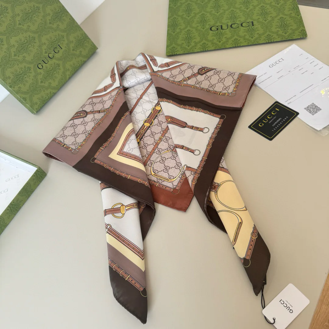 Платки Gucci 11115337
