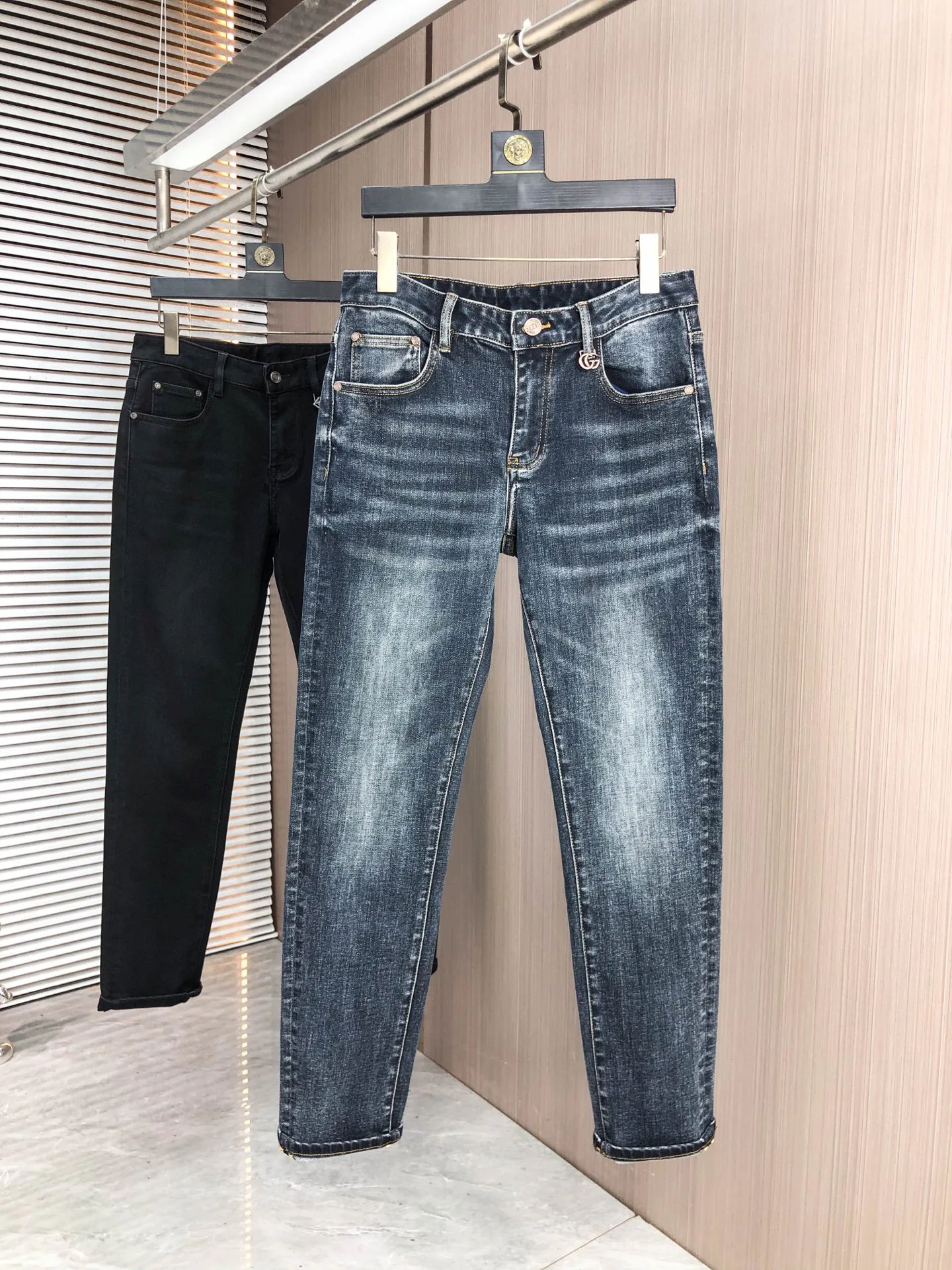 Джинсы Женские Gucci 10186904