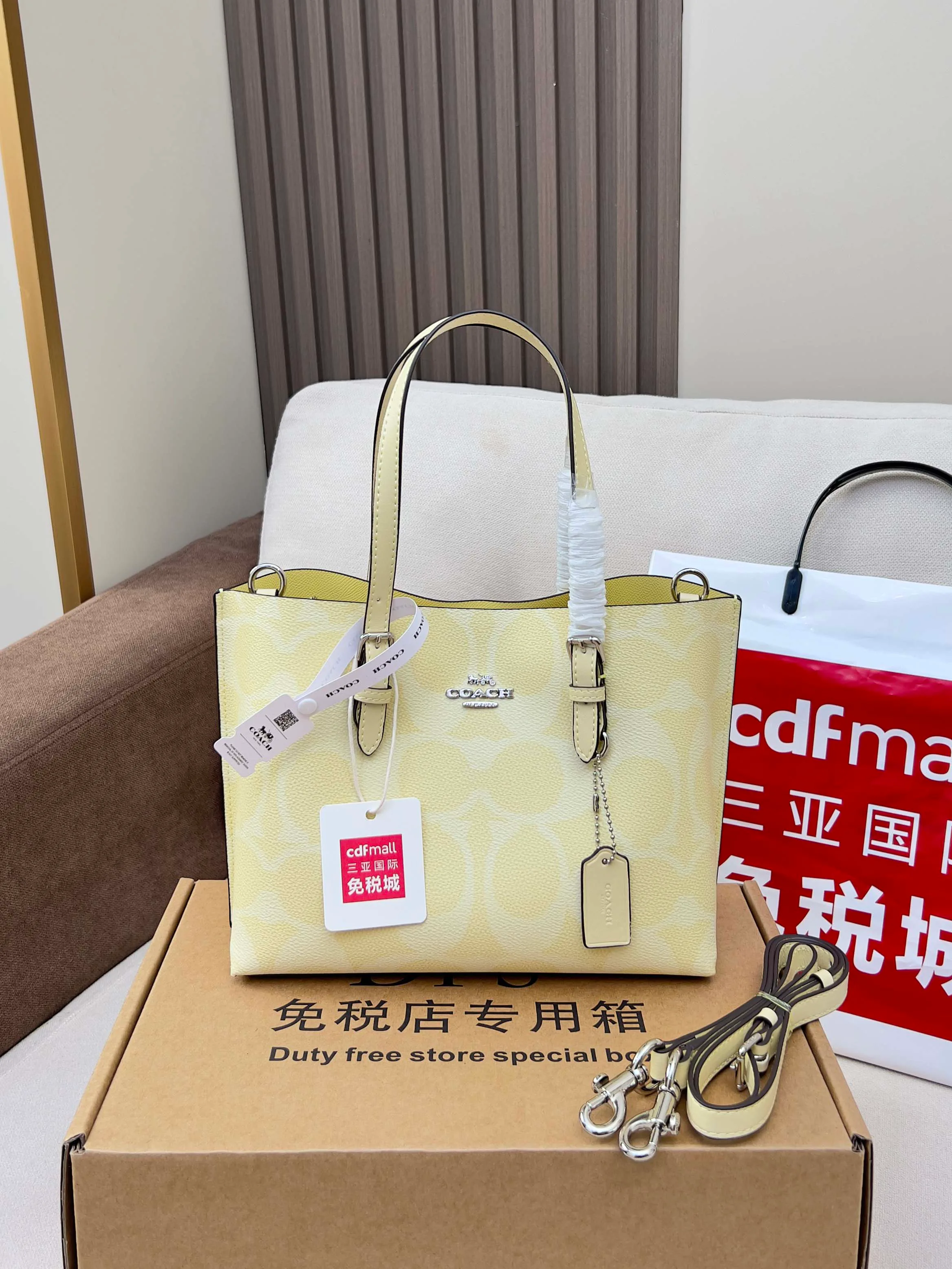 Классические Сумки Женские Coach 1864367