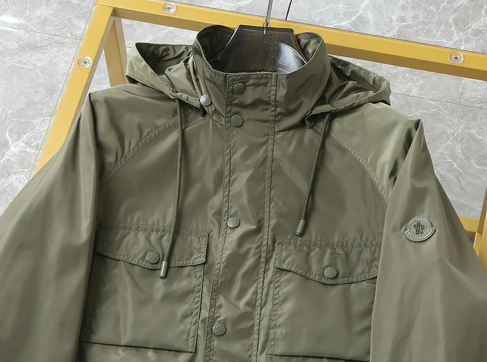 Куртки И Пуховики Мужские Moncler 11755725