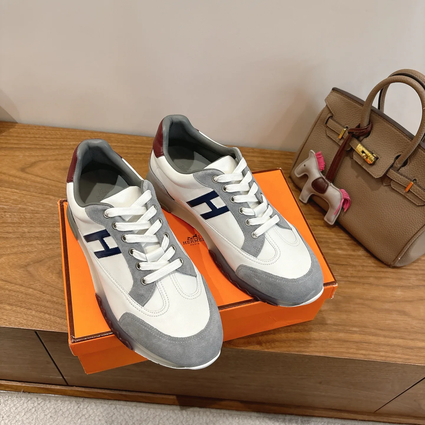 Кроссовки Женские Hermes 1886258