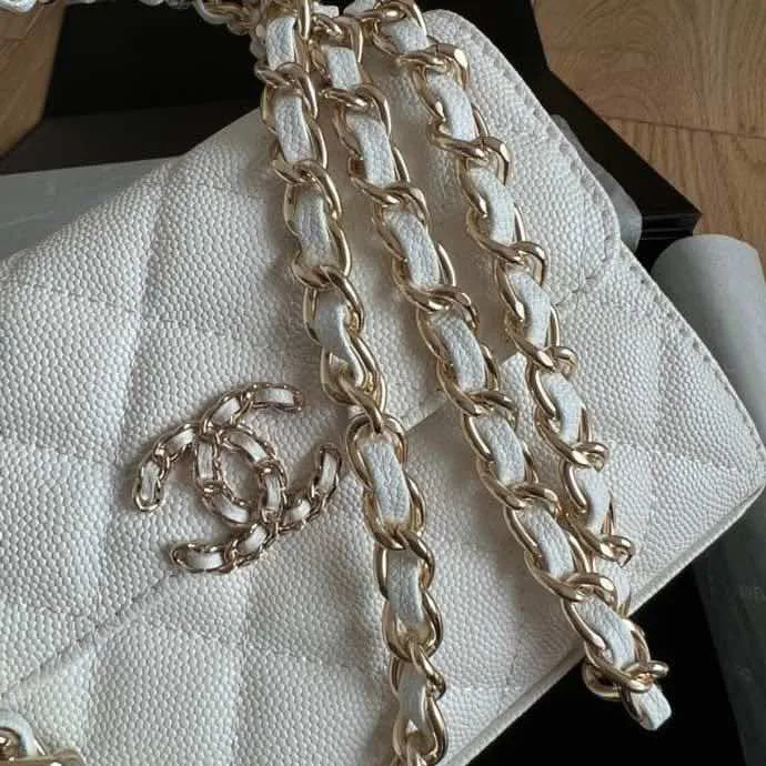 Классические Сумки Женские Chanel 14334674