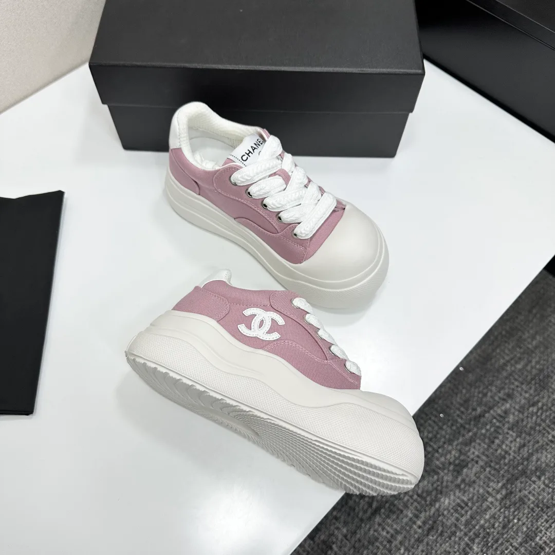 Кроссовки Женские Chanel 11463041