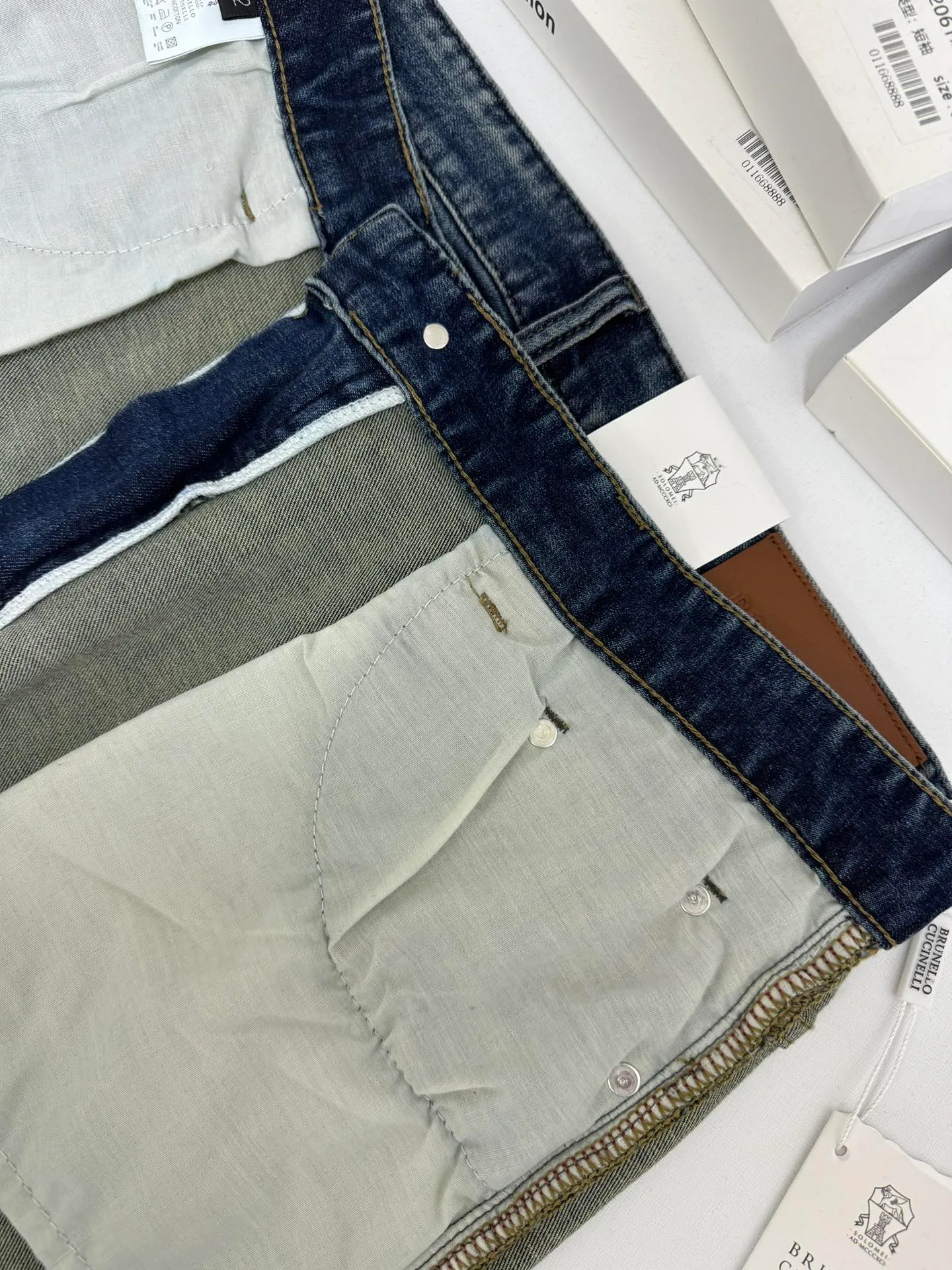 Джинсы Мужские Brunello Cucinelli 13129563