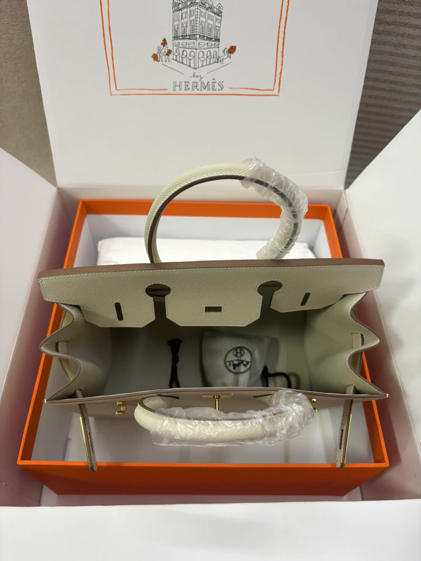 Классические Сумки Женские Hermes 10022914