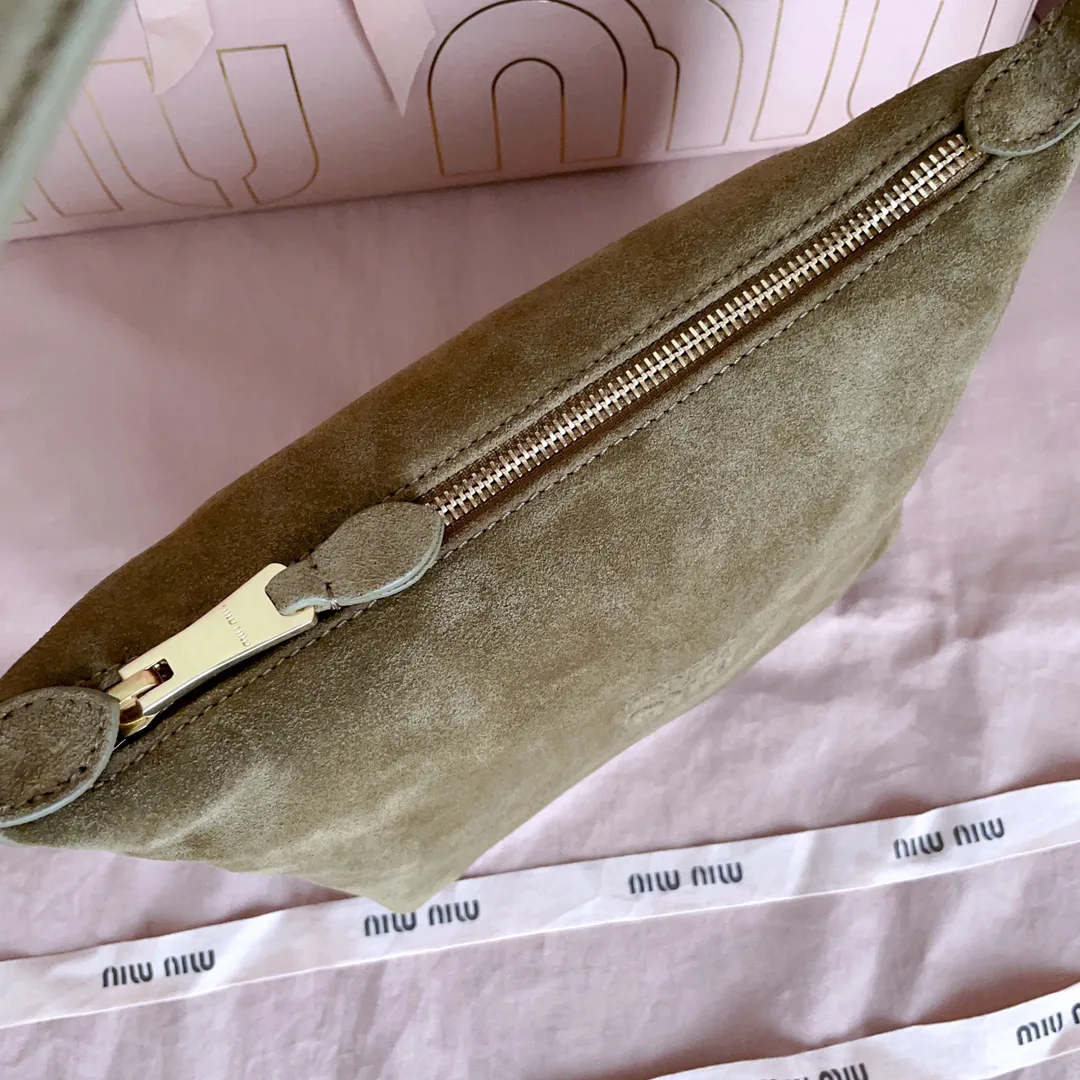 Классические Сумки Женские Miu Miu 11565886