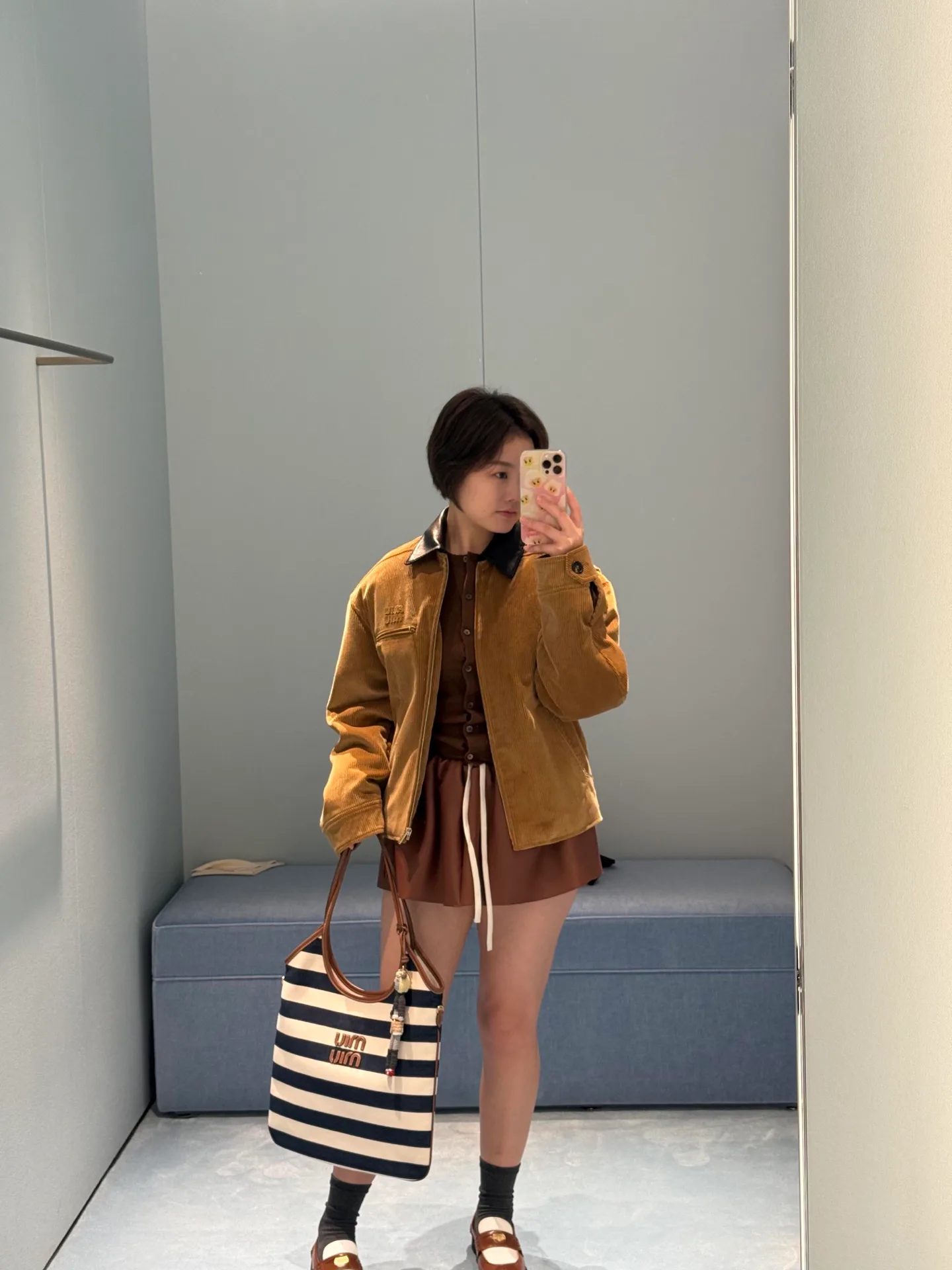 Куртки И Пуховики Женские Miu Miu 1289092