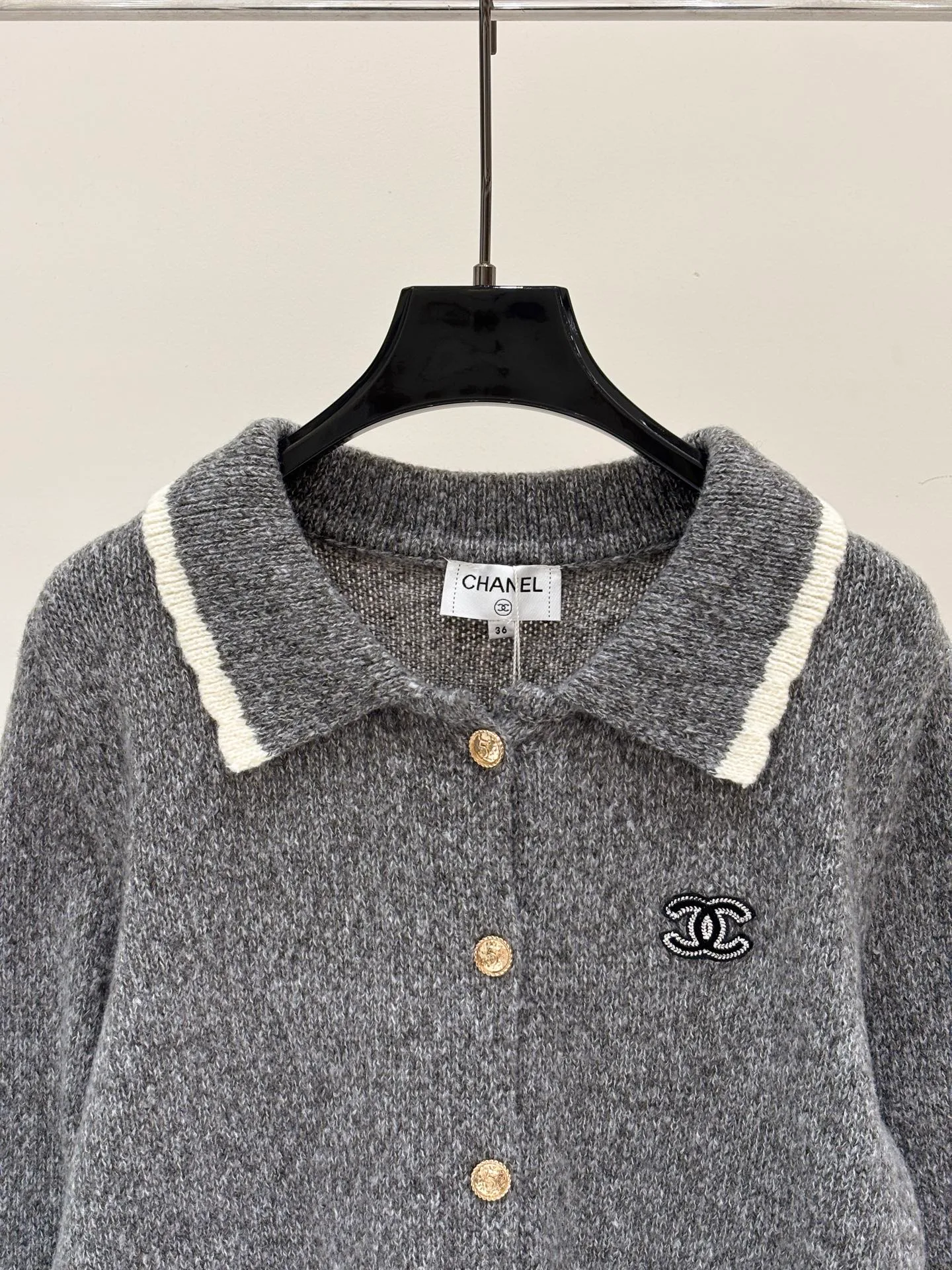 Джемперы И Свитеры Женские Chanel 18727256
