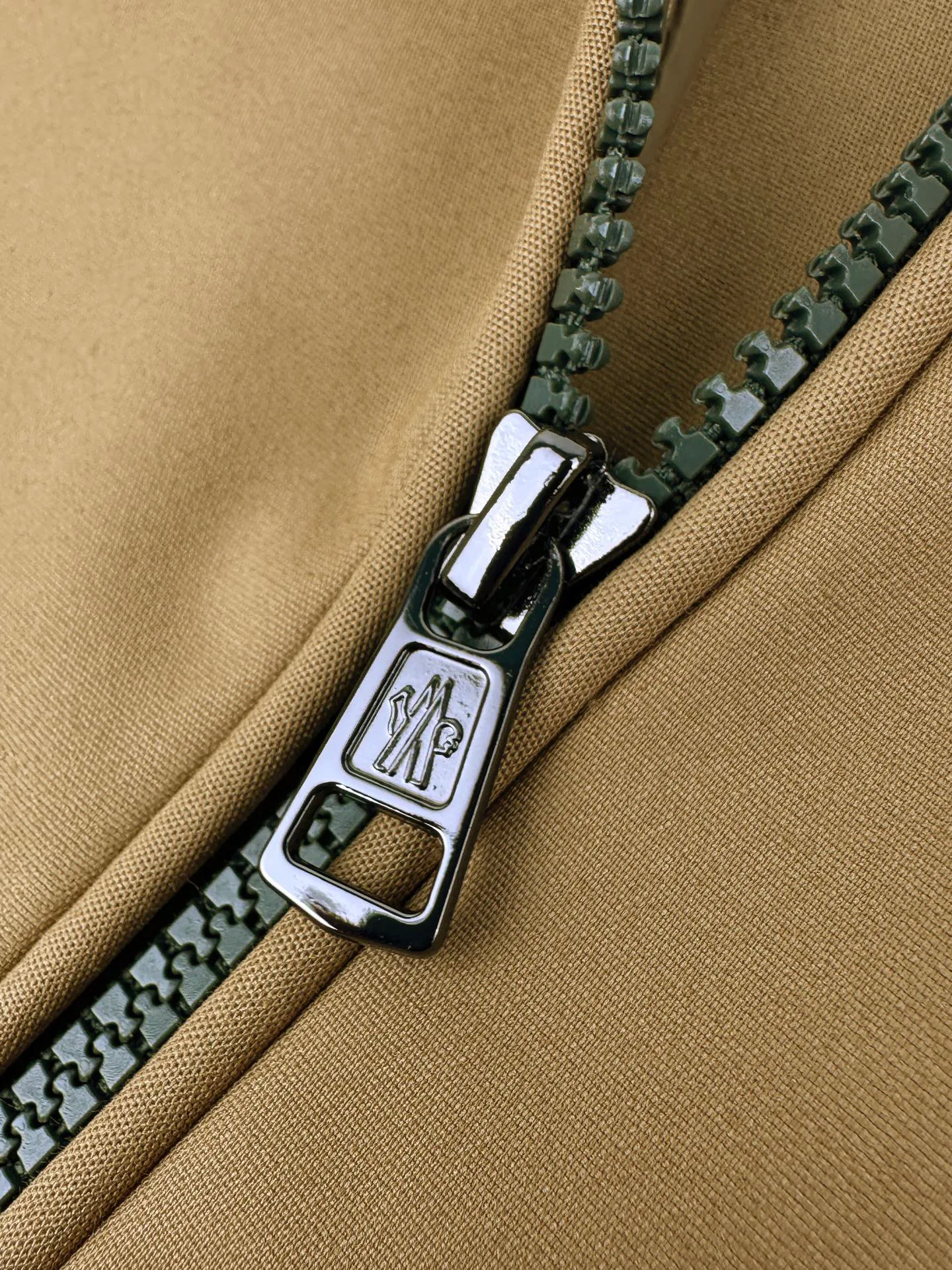 Куртки И Пуховики Женские Moncler 18487132