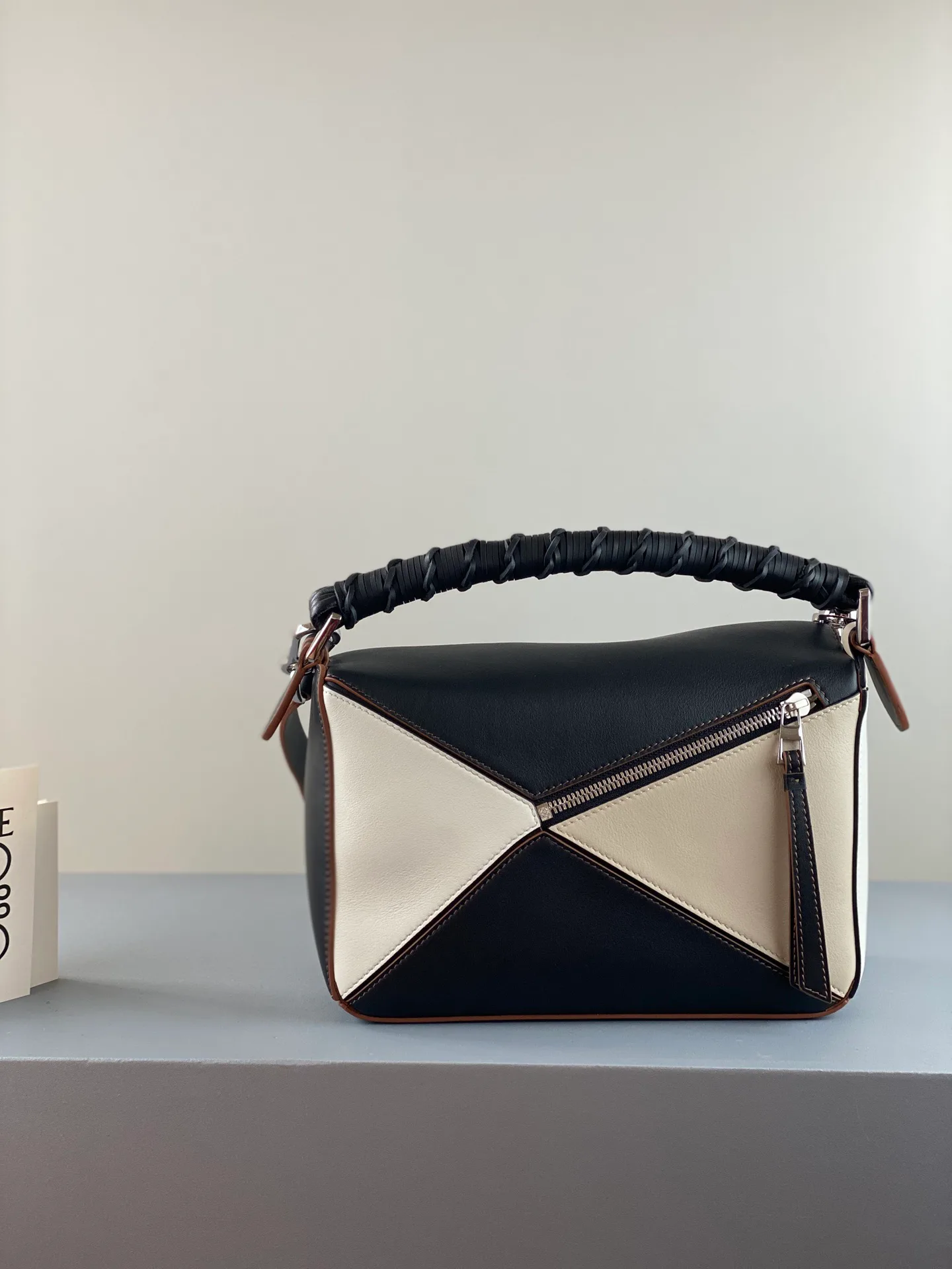 Классические Сумки Женские Loewe 17271518