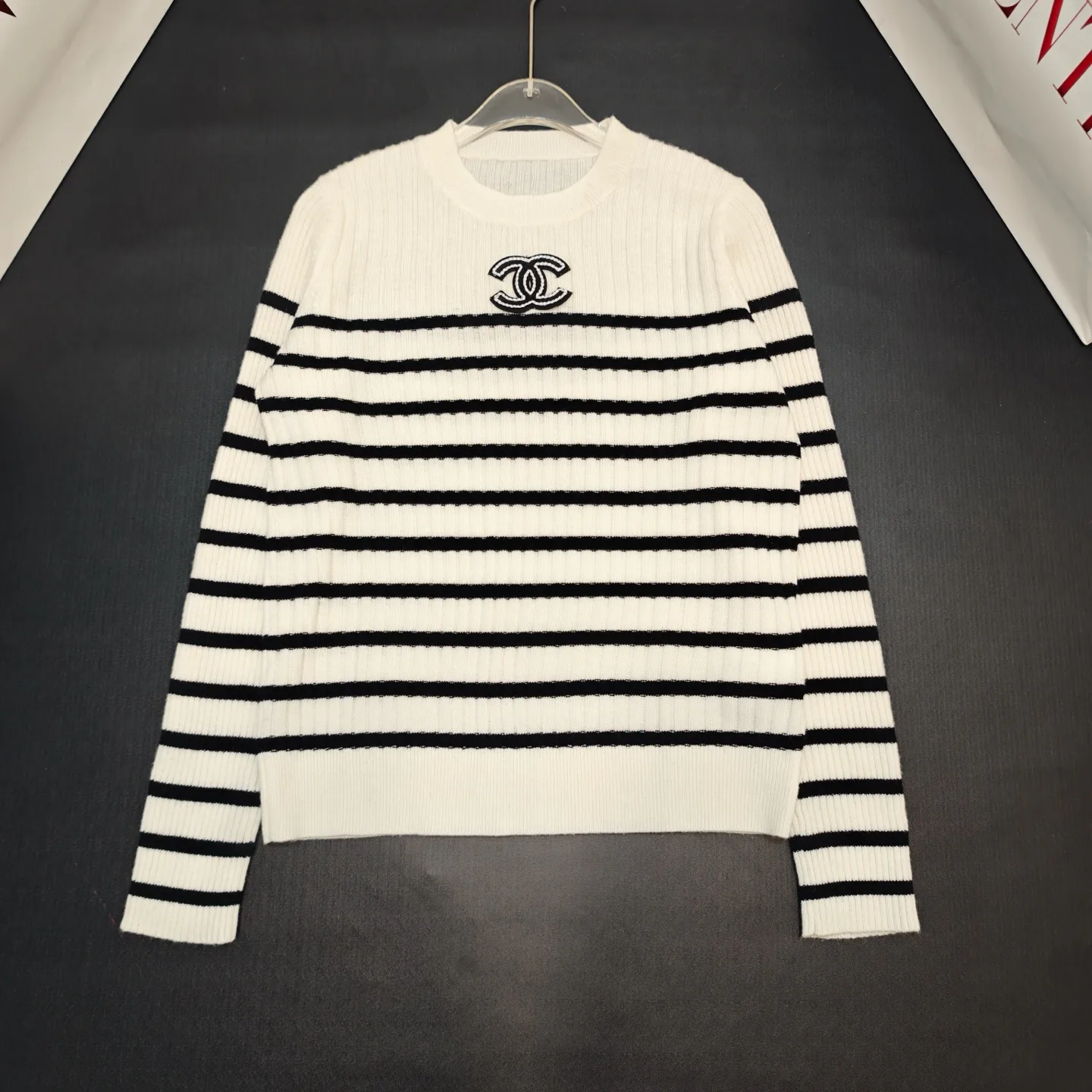 Джемперы И Свитеры Женские Chanel 18727307