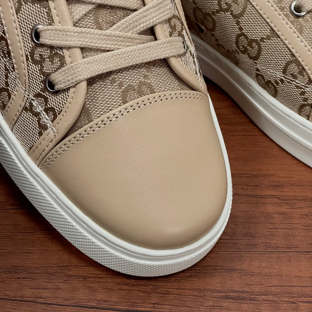 Кеды Женские Gucci 12672544