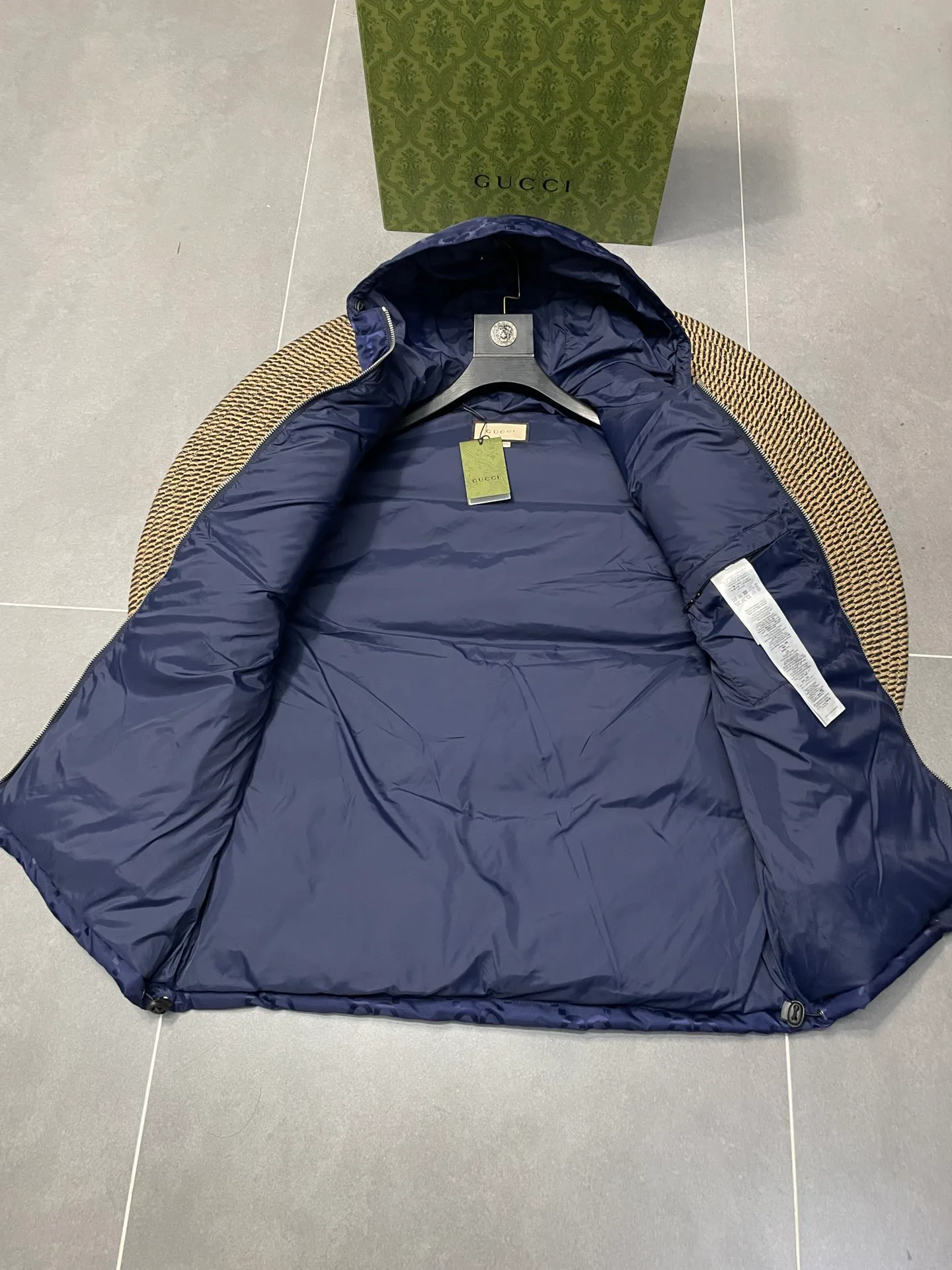 Жилеты Мужские Gucci 384096