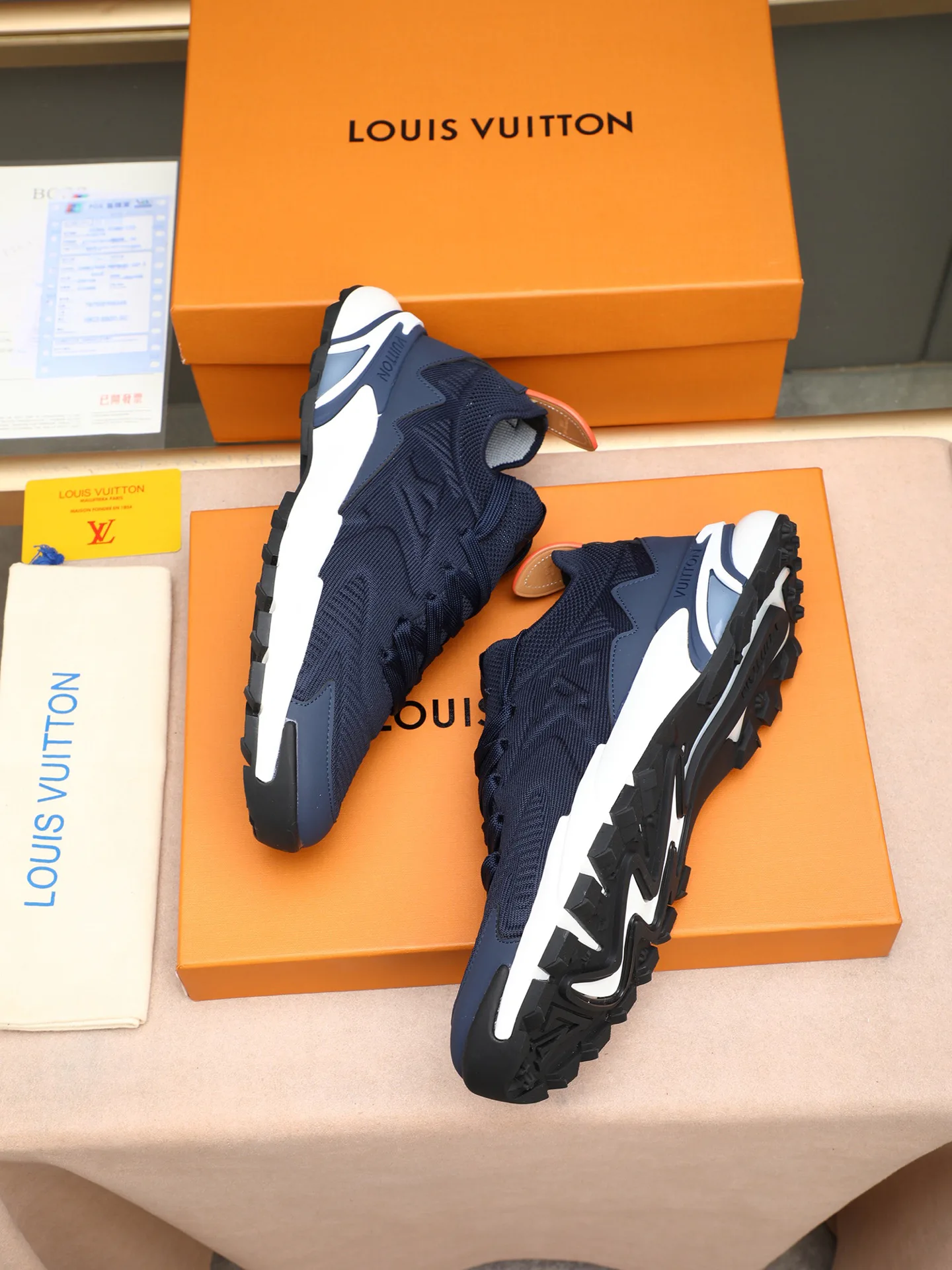 Кроссовки Мужские Louis Vuitton 1277008