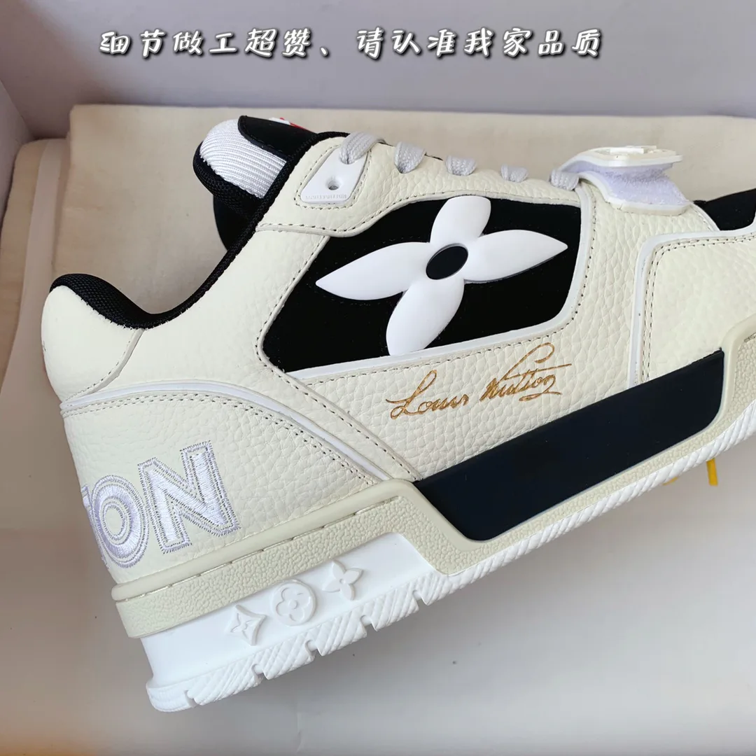 Кроссовки Женские Louis Vuitton 10234408