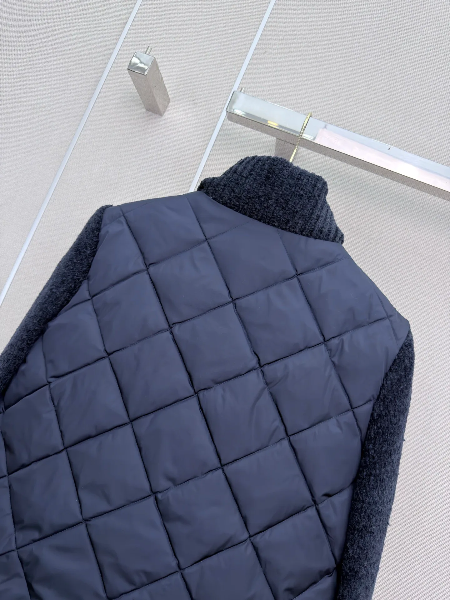 Куртки И Пуховики Женские Moncler 18203545