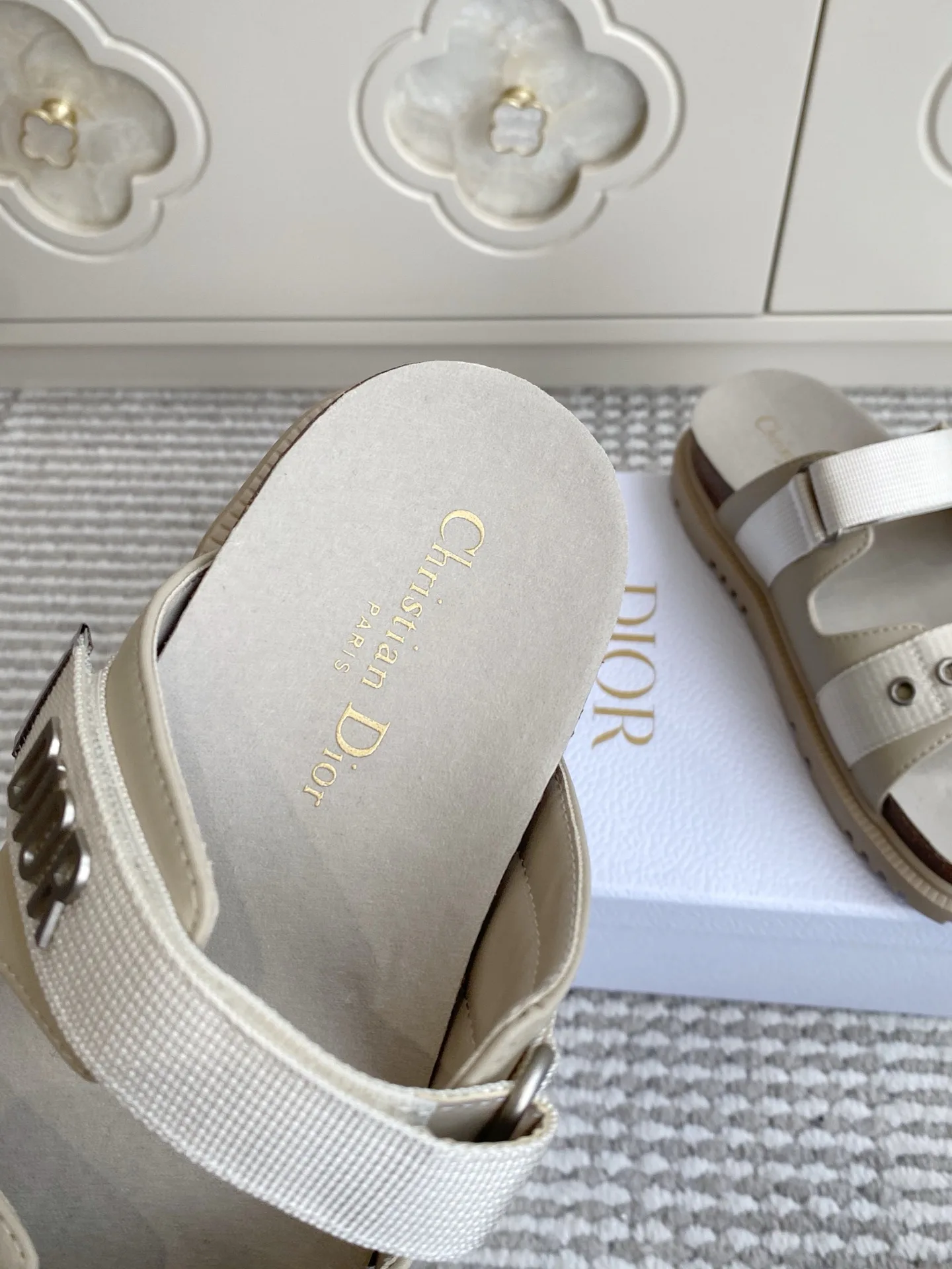 Сандалии Женские Christian Dior 12958190