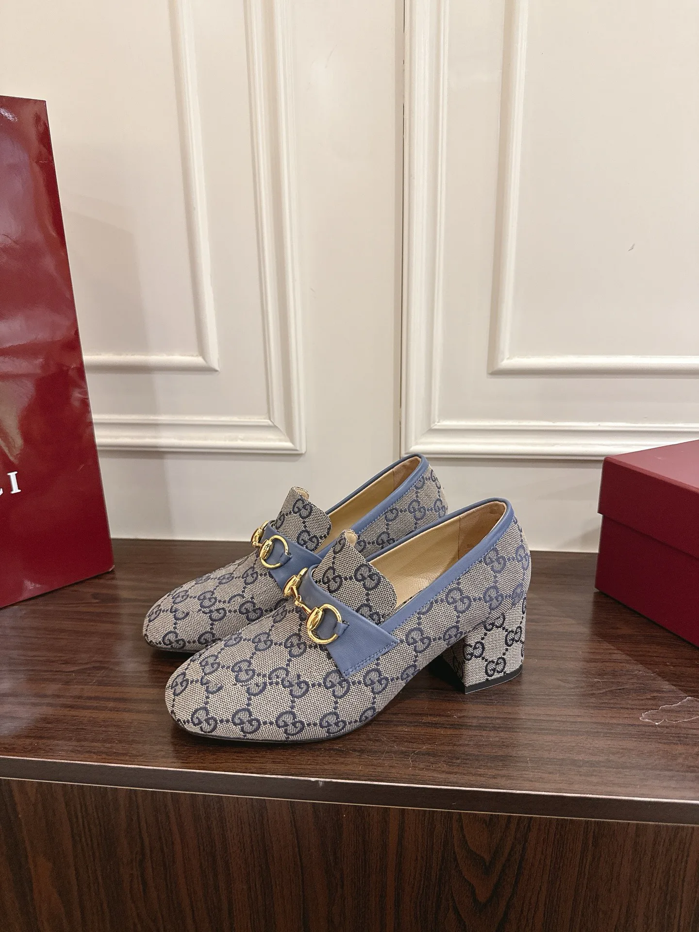Лоферы И Мокасины Женские Gucci 1884001