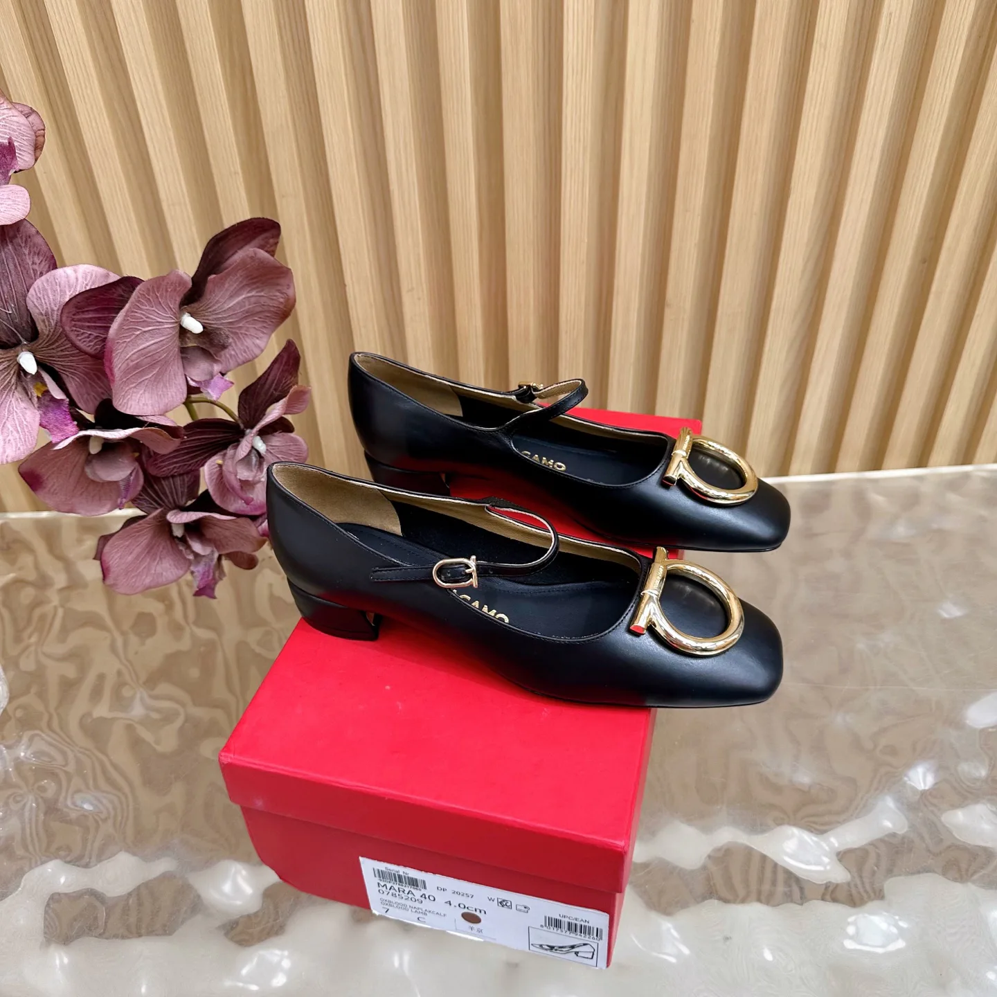 Туфли Женские Salvatore Ferragamo 113686