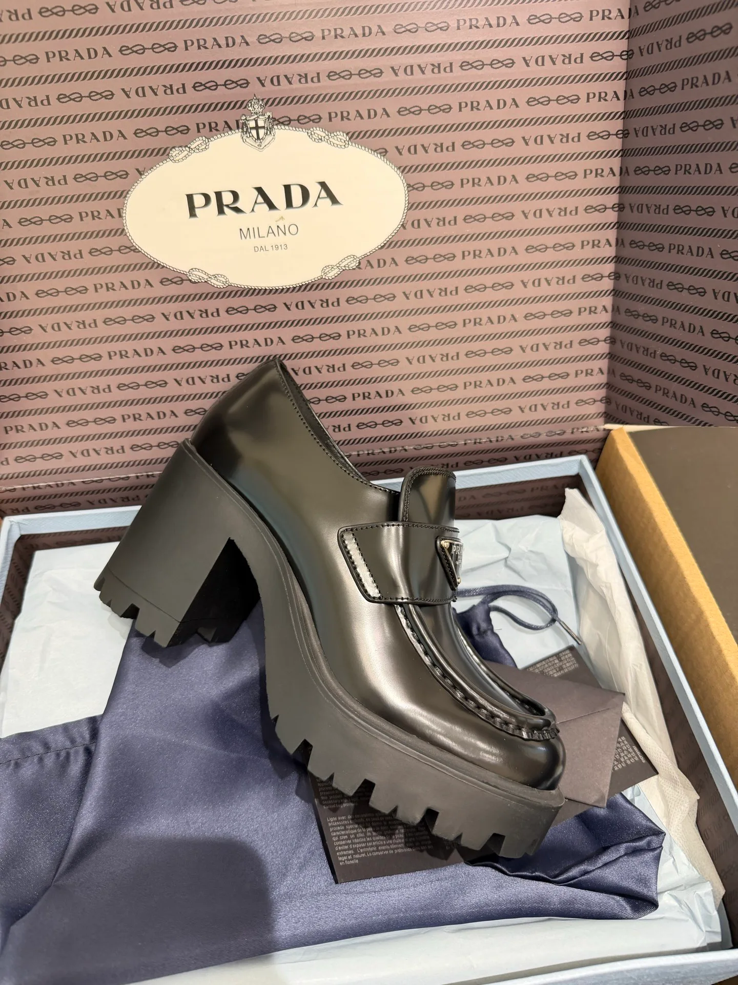 Лоферы И Мокасины Женские Prada 20141022