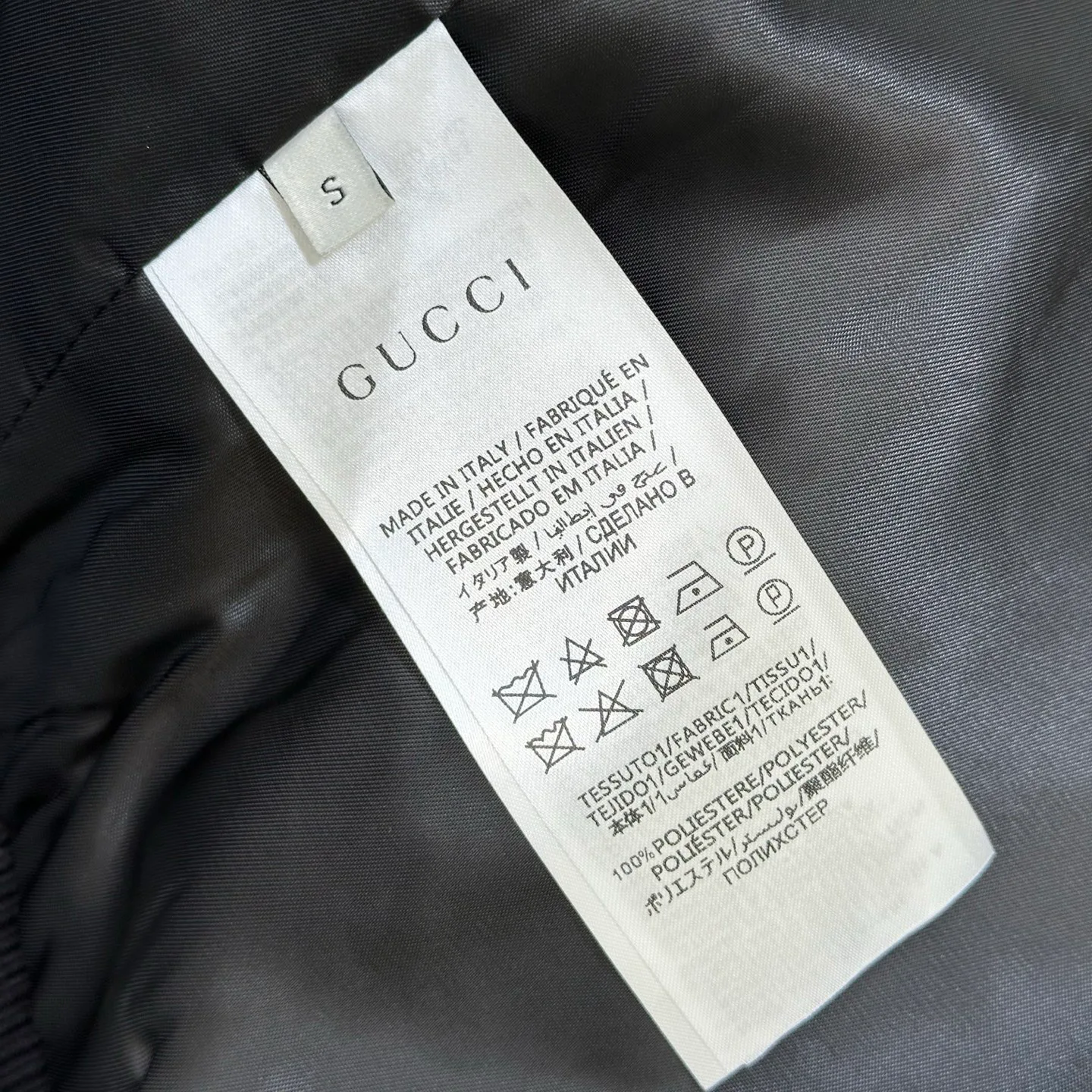 Куртки И Пуховики Женские Gucci 17892480