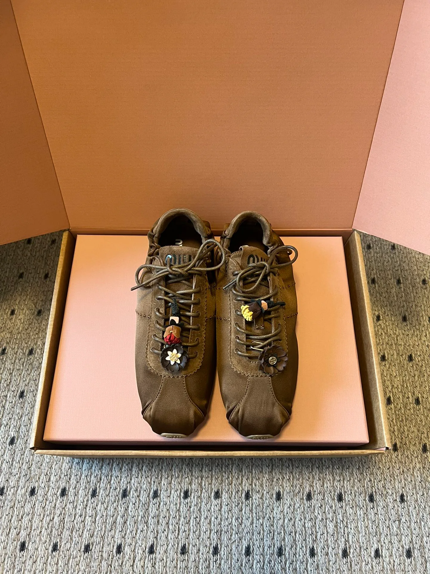 Кроссовки Женские Miu Miu 980806