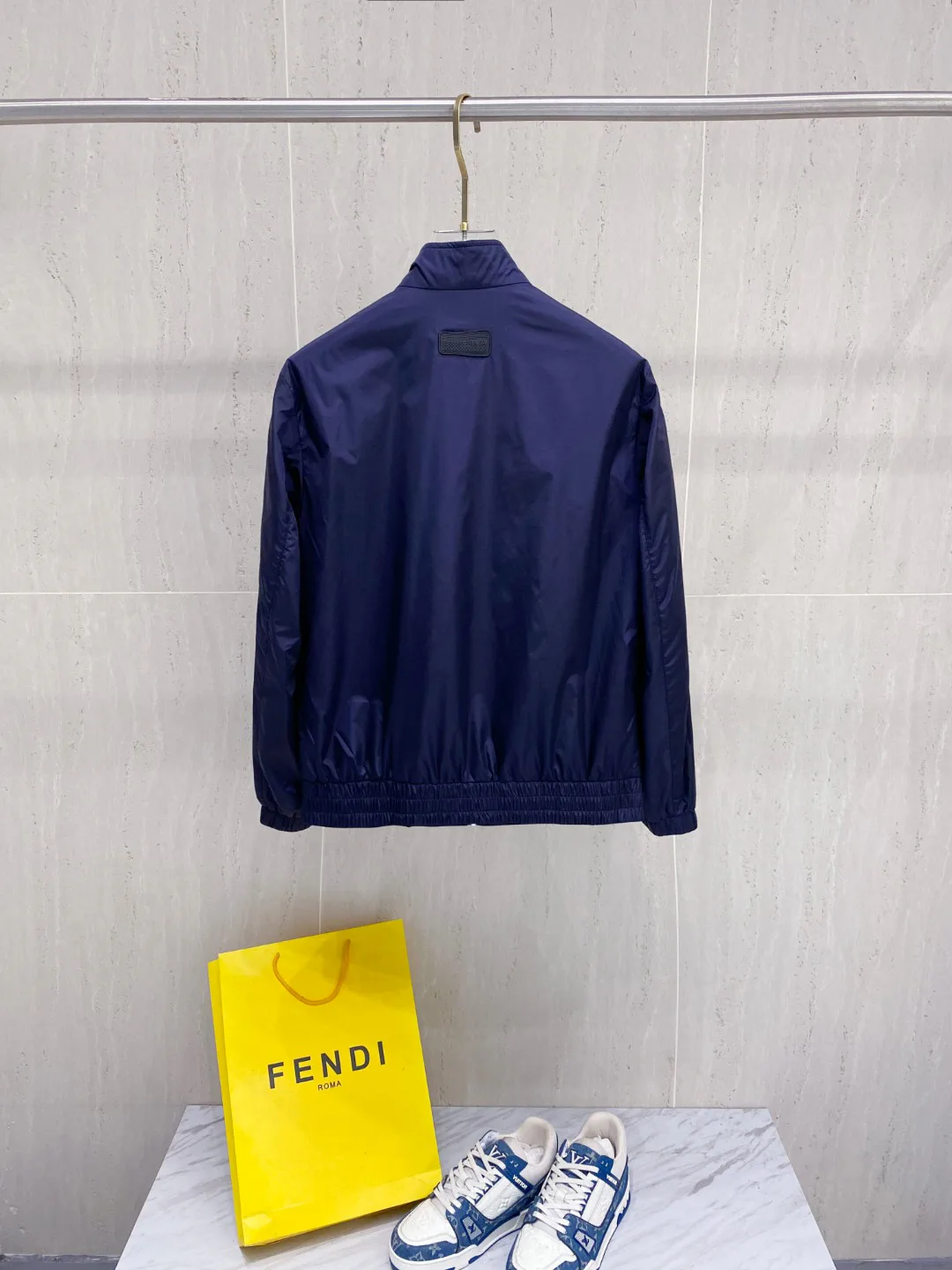 Куртки И Пуховики Мужские Prada 435345