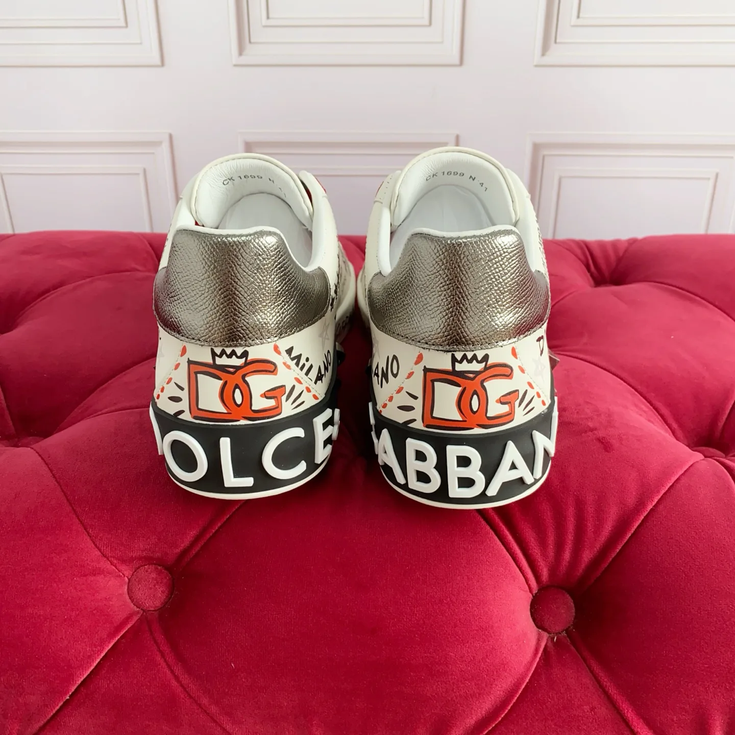 Кроссовки Женские Dolce & Gabbana 18618112