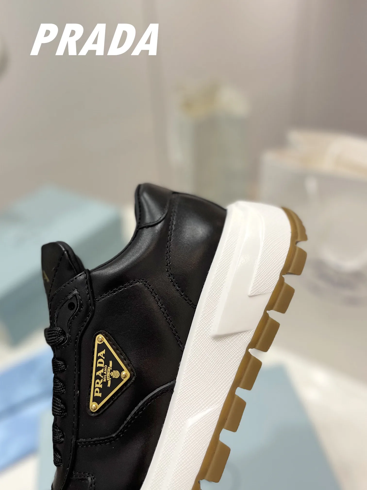 Кроссовки Женские Prada 9593871