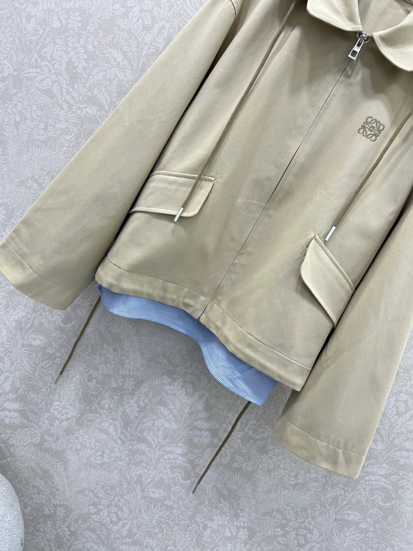 Куртки И Пуховики Женские Loewe 11409585