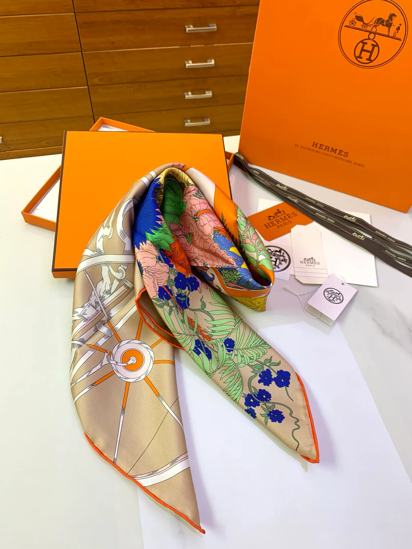 Платки Hermes 18040262