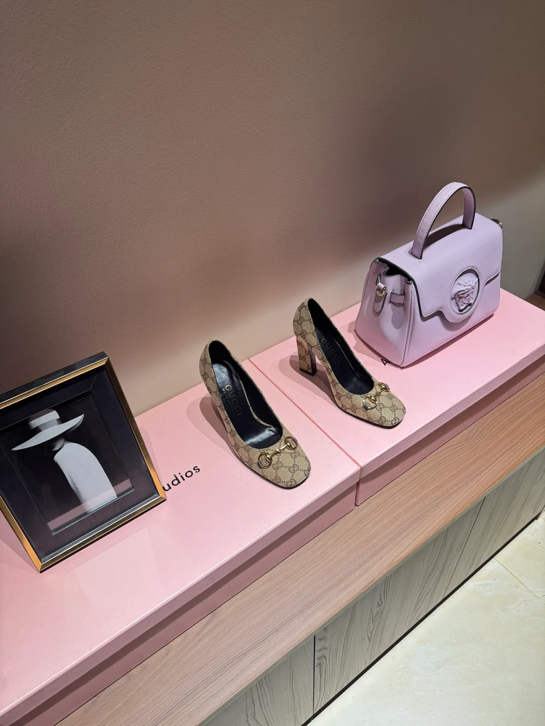 Туфли Женские Gucci 1681555