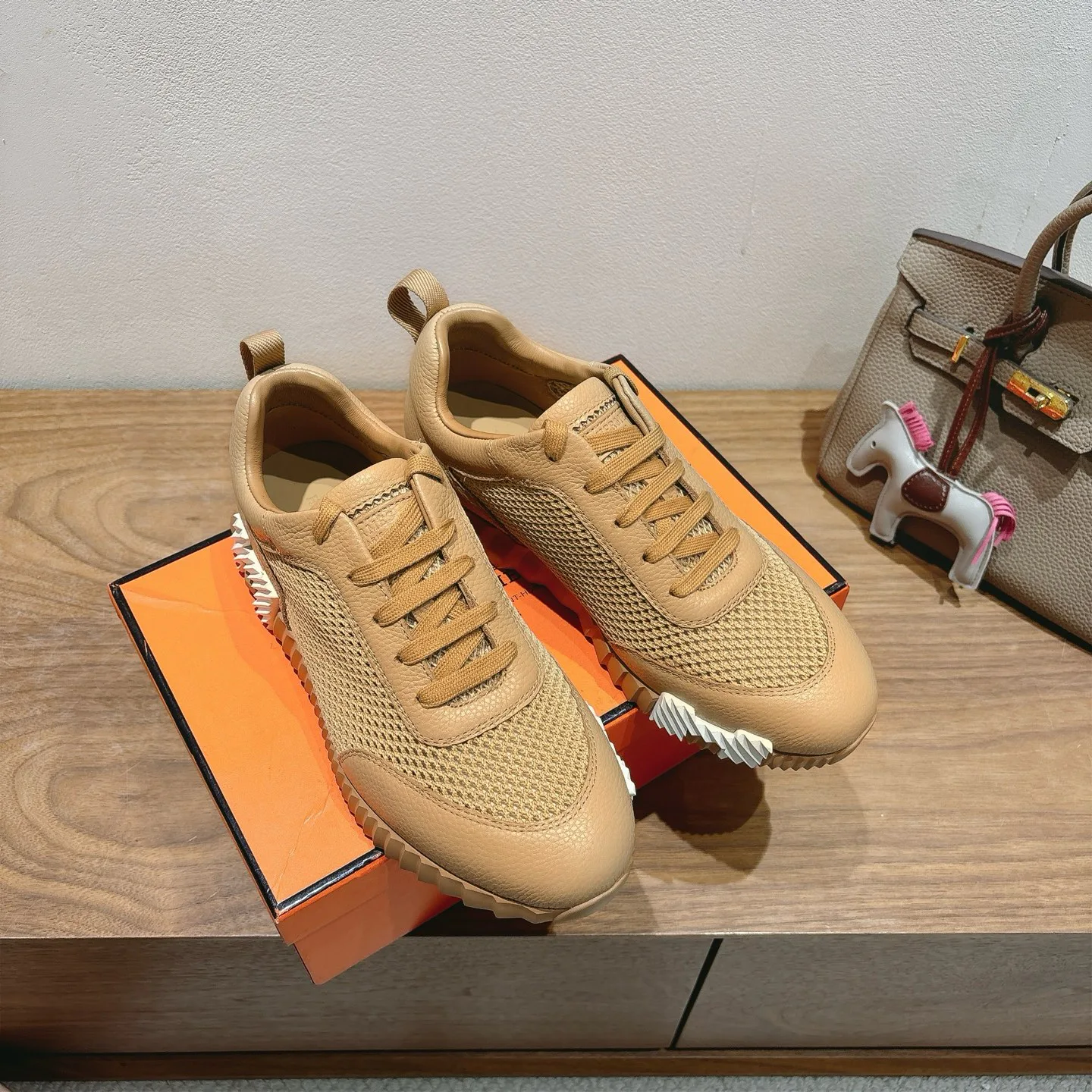 Кроссовки Женские Hermes 623276