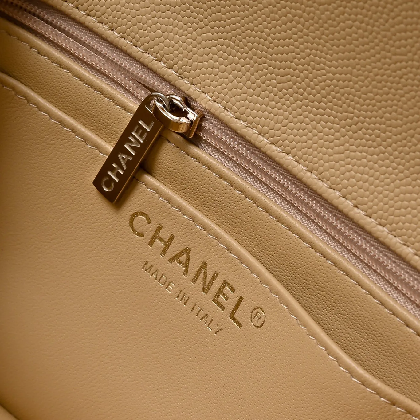 Классические Сумки Женские Chanel 18147800