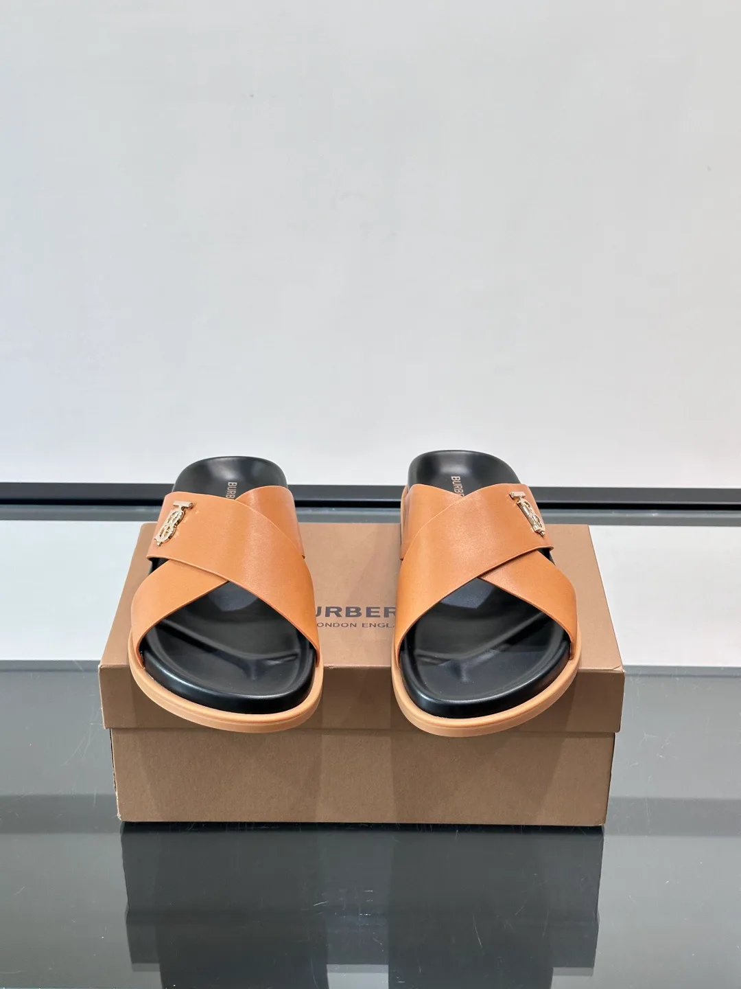 Сандалии Мужские Burberry 13546904