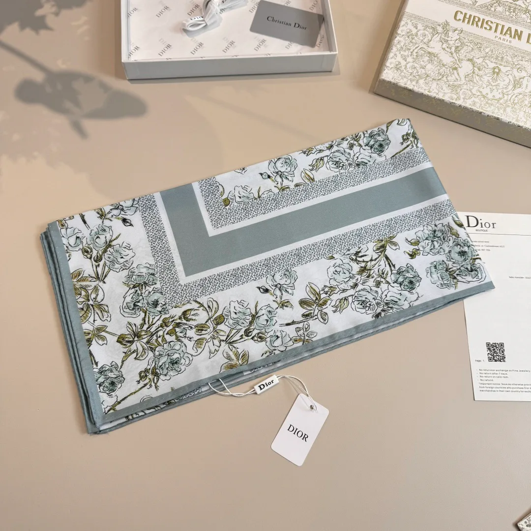 Платки Christian Dior 11362298