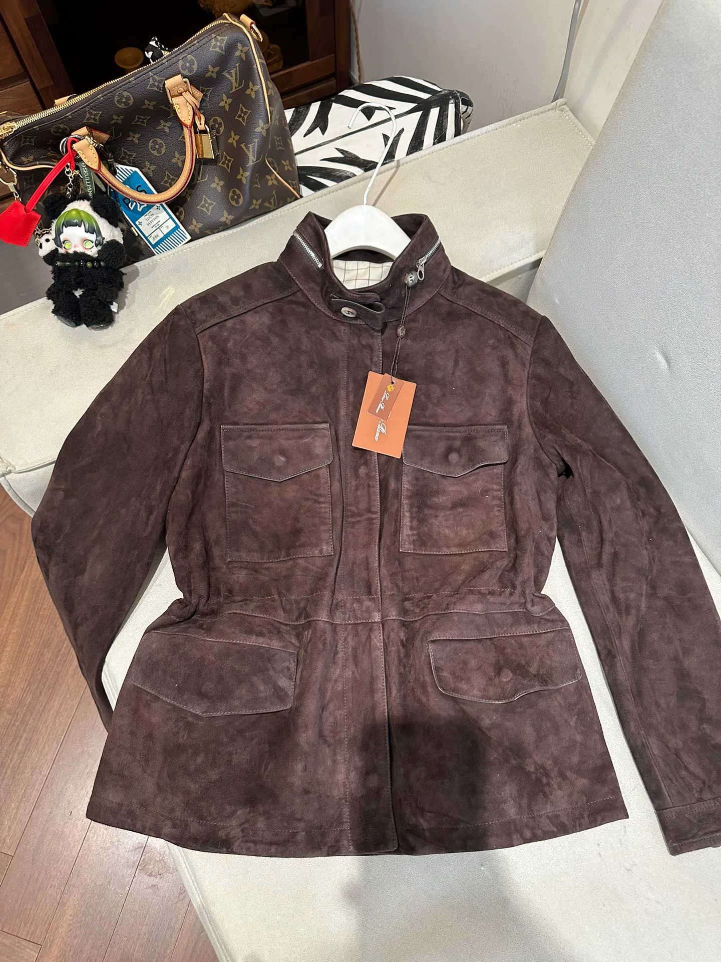 Кожаные Куртки И Дублёнки Женские Loro Piana 11679792